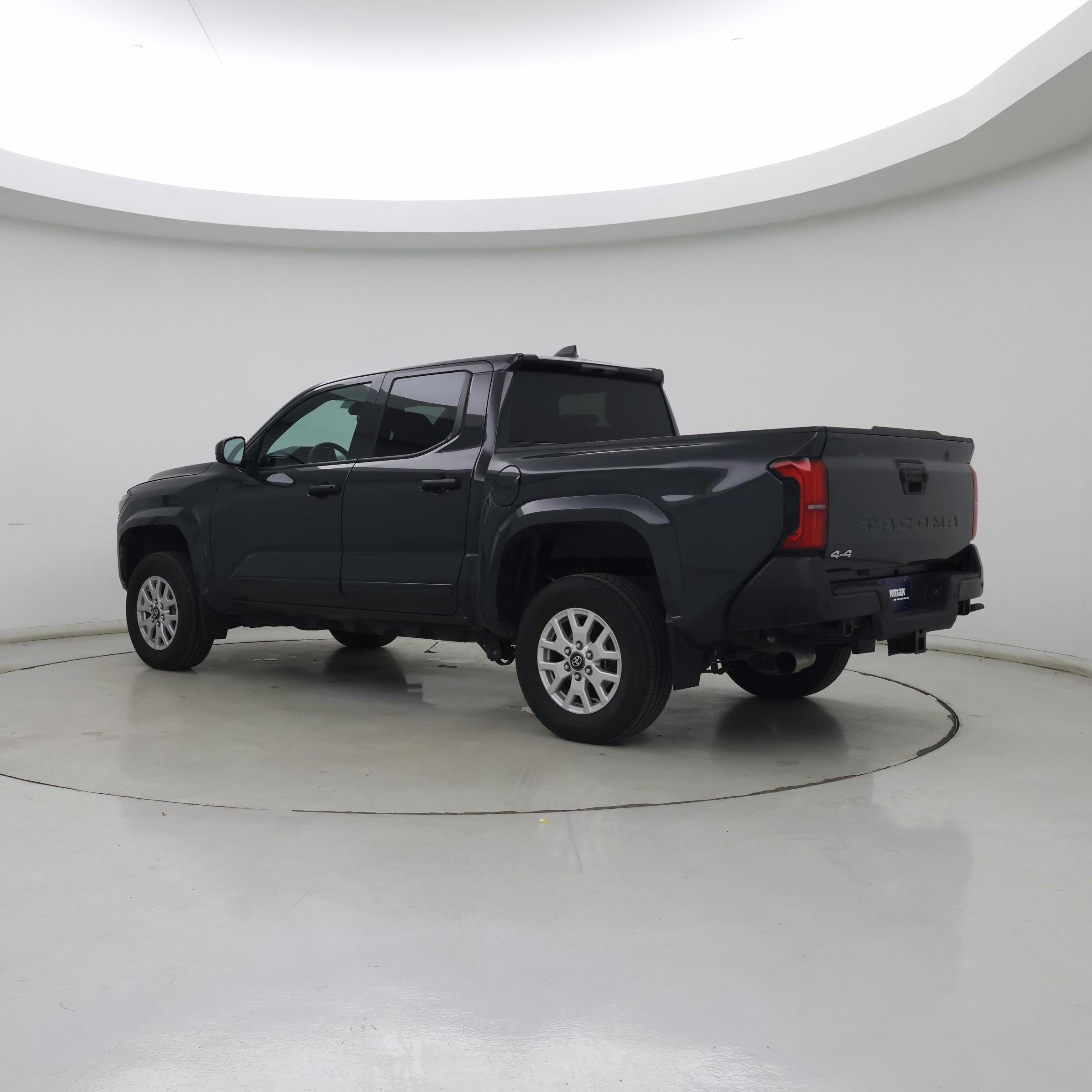Thumbnail: 2024 Toyota Tacoma - 3