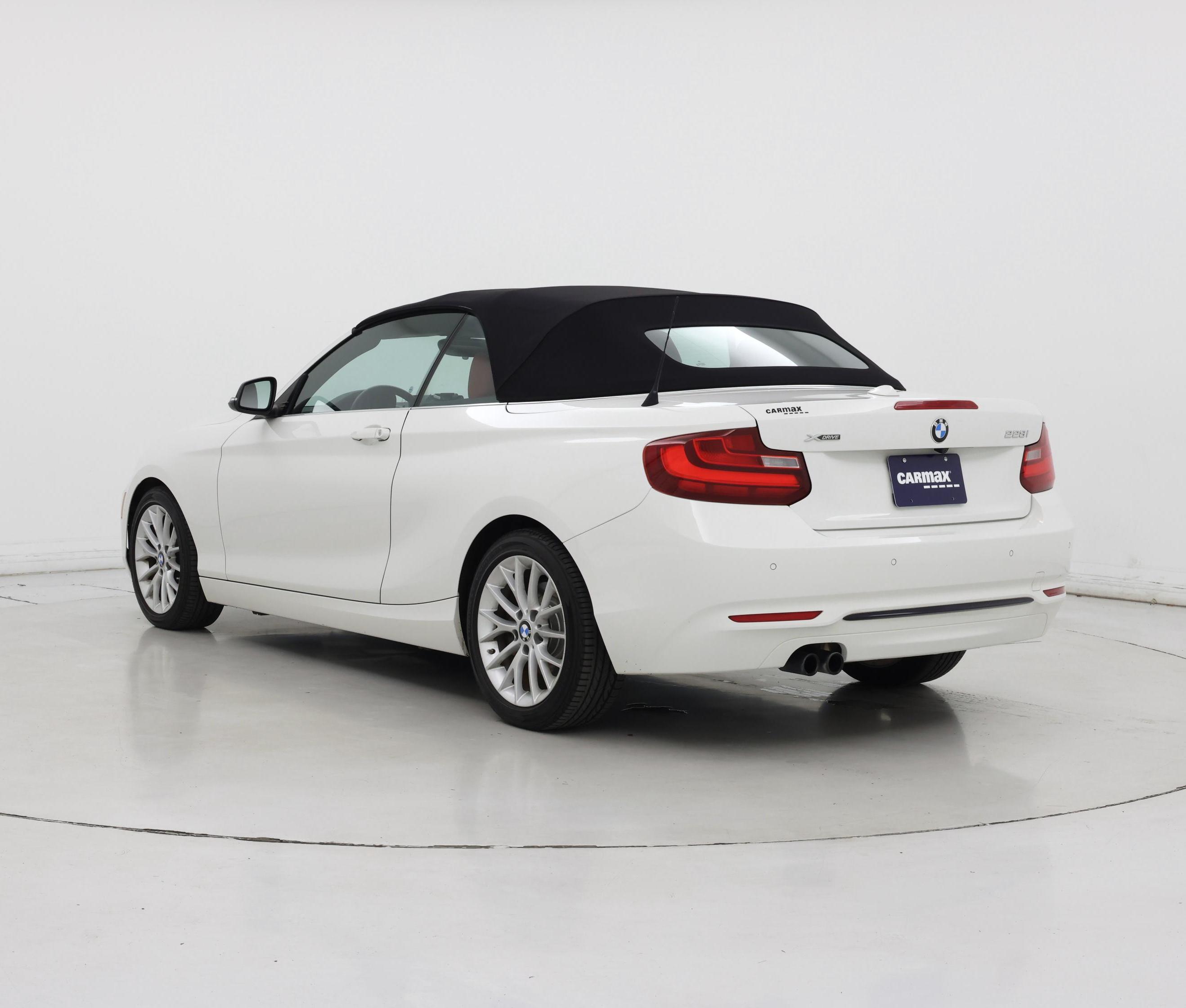 Thumbnail: 2016 BMW 2 Series - 2