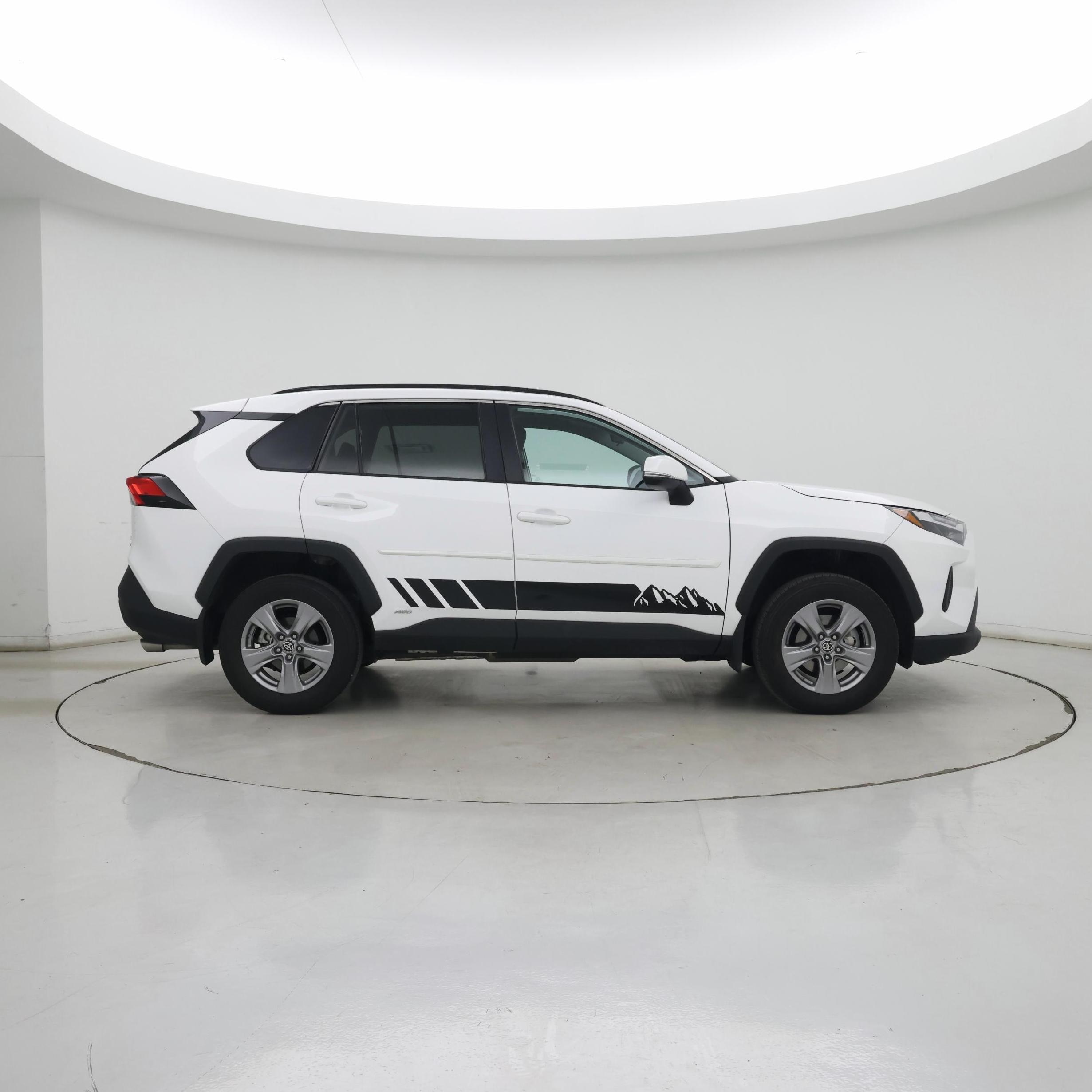 Thumbnail: 2024 Toyota RAV4 - 7