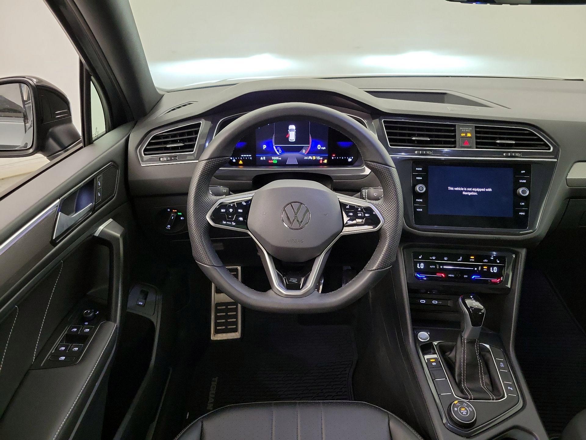 Thumbnail: 2024 Volkswagen Tiguan - 10