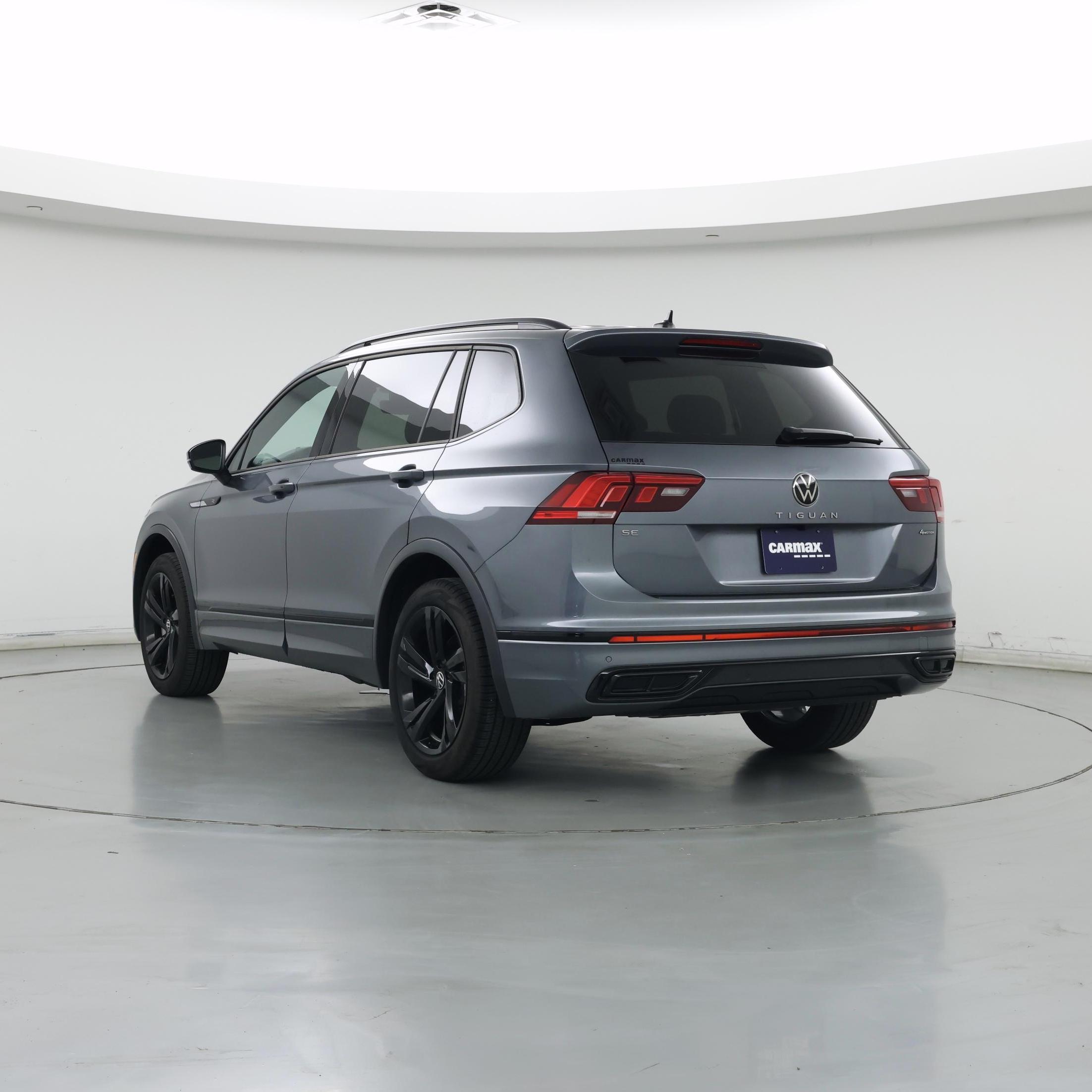 Thumbnail: 2024 Volkswagen Tiguan - 2