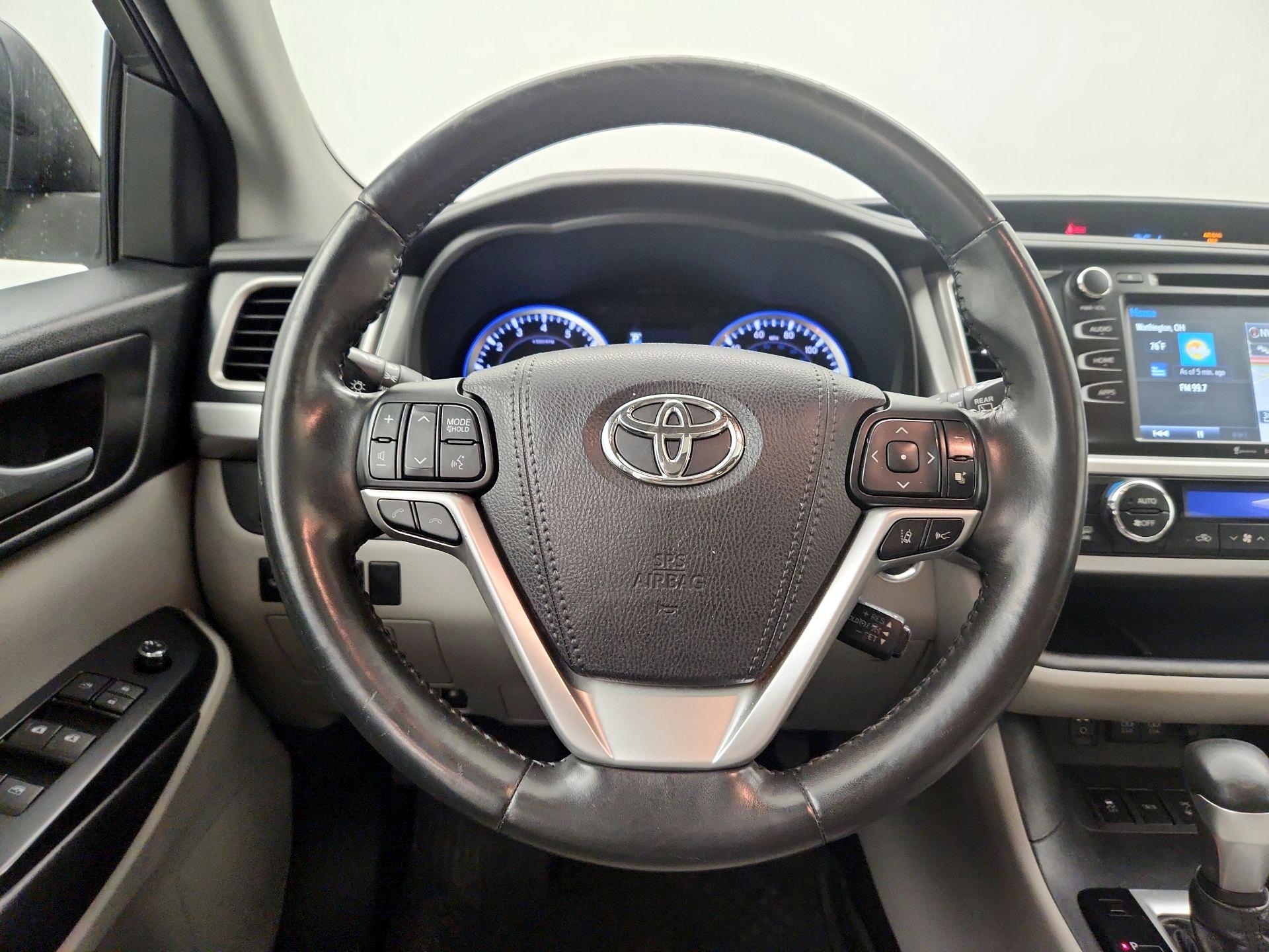 Thumbnail: 2018 Toyota Highlander - 10
