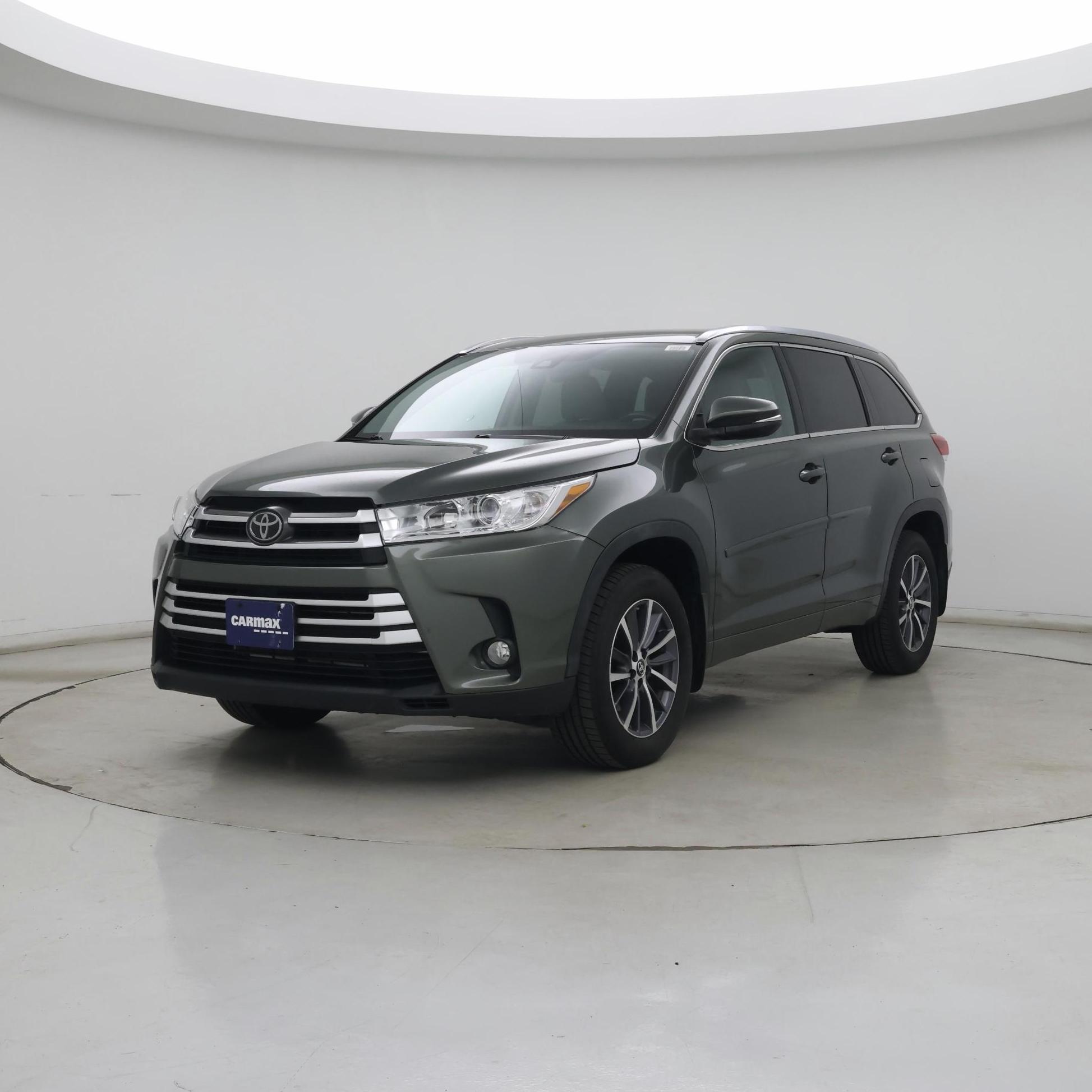 Thumbnail: 2018 Toyota Highlander - 4