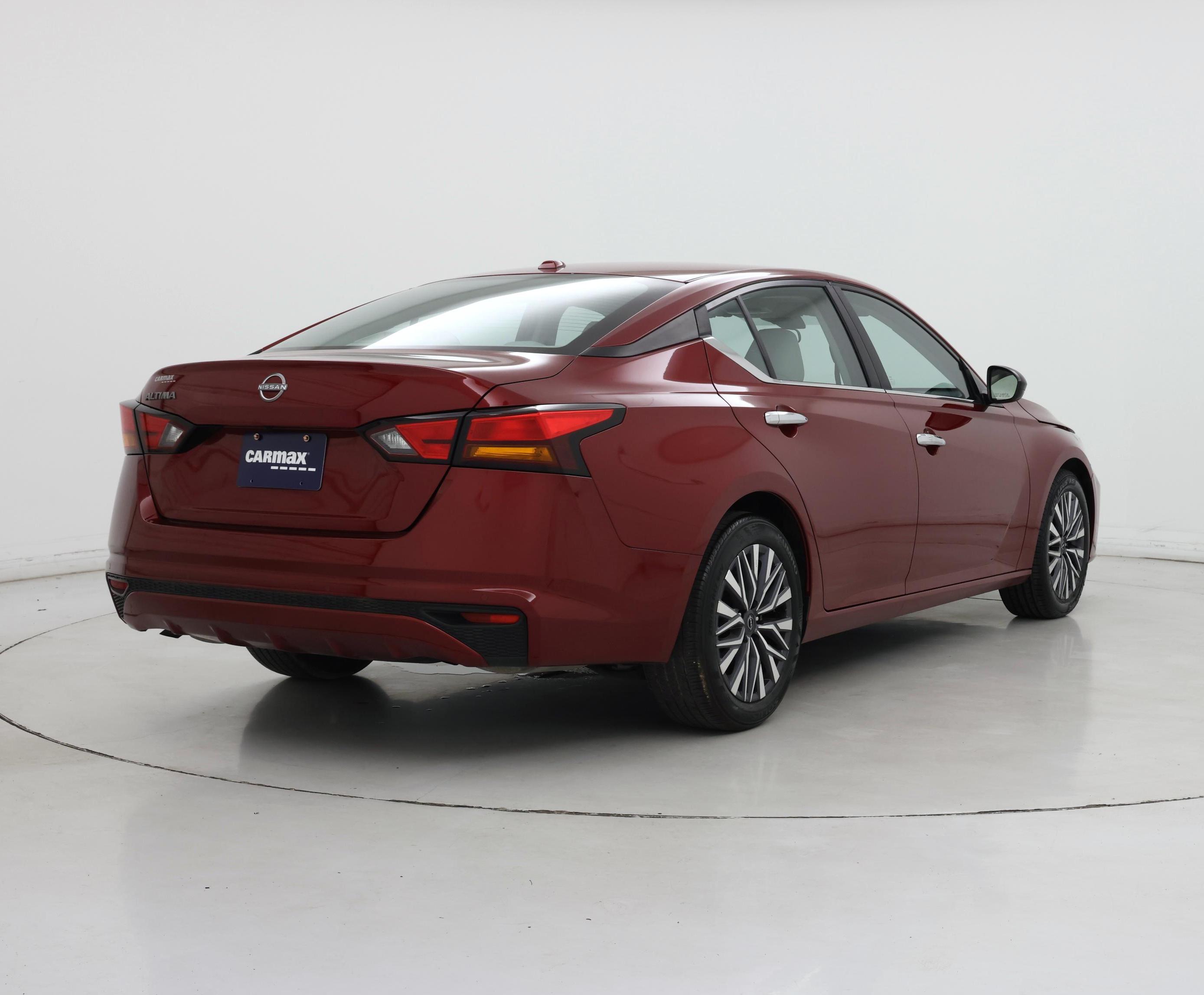Thumbnail: 2025 Nissan Altima - 8