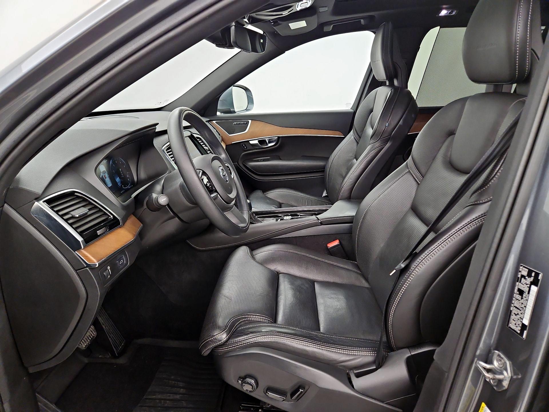 Thumbnail: 2017 Volvo XC90 - 11