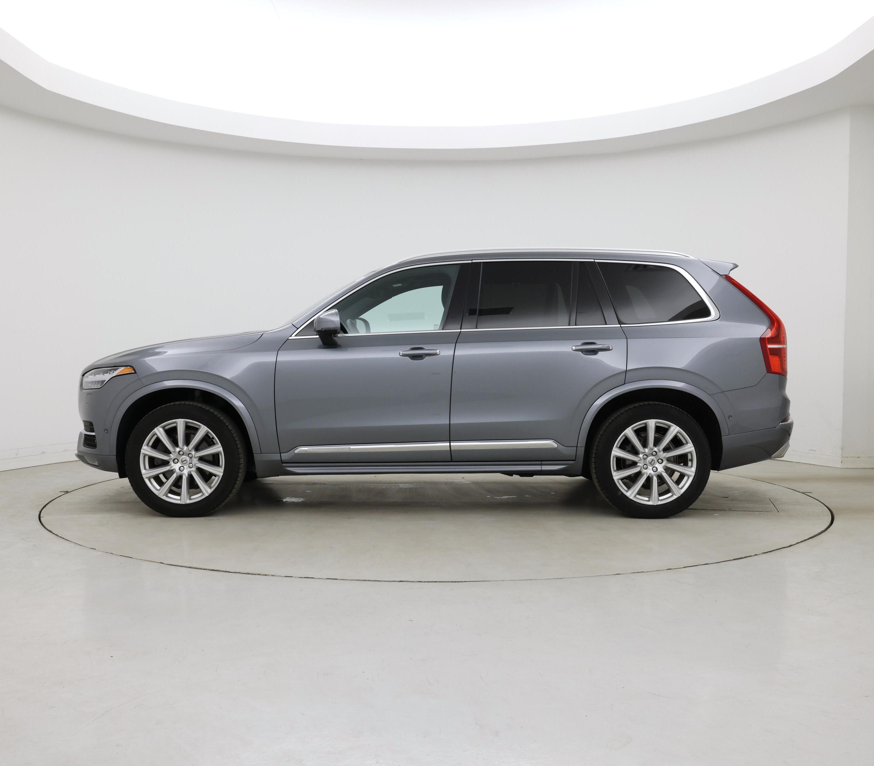 Thumbnail: 2017 Volvo XC90 - 3