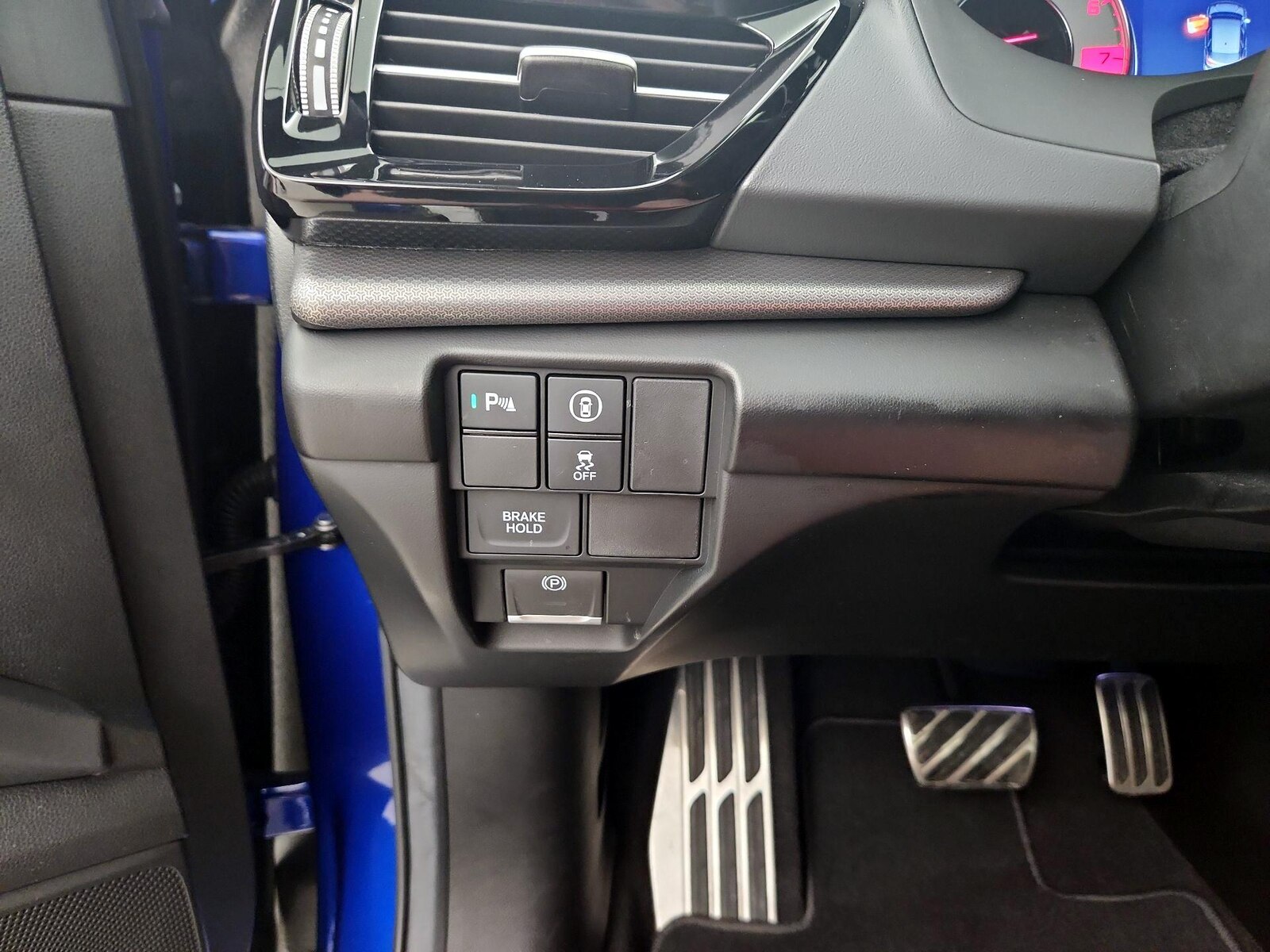 2025 Acura RDX A-Spec Package - Photo 14