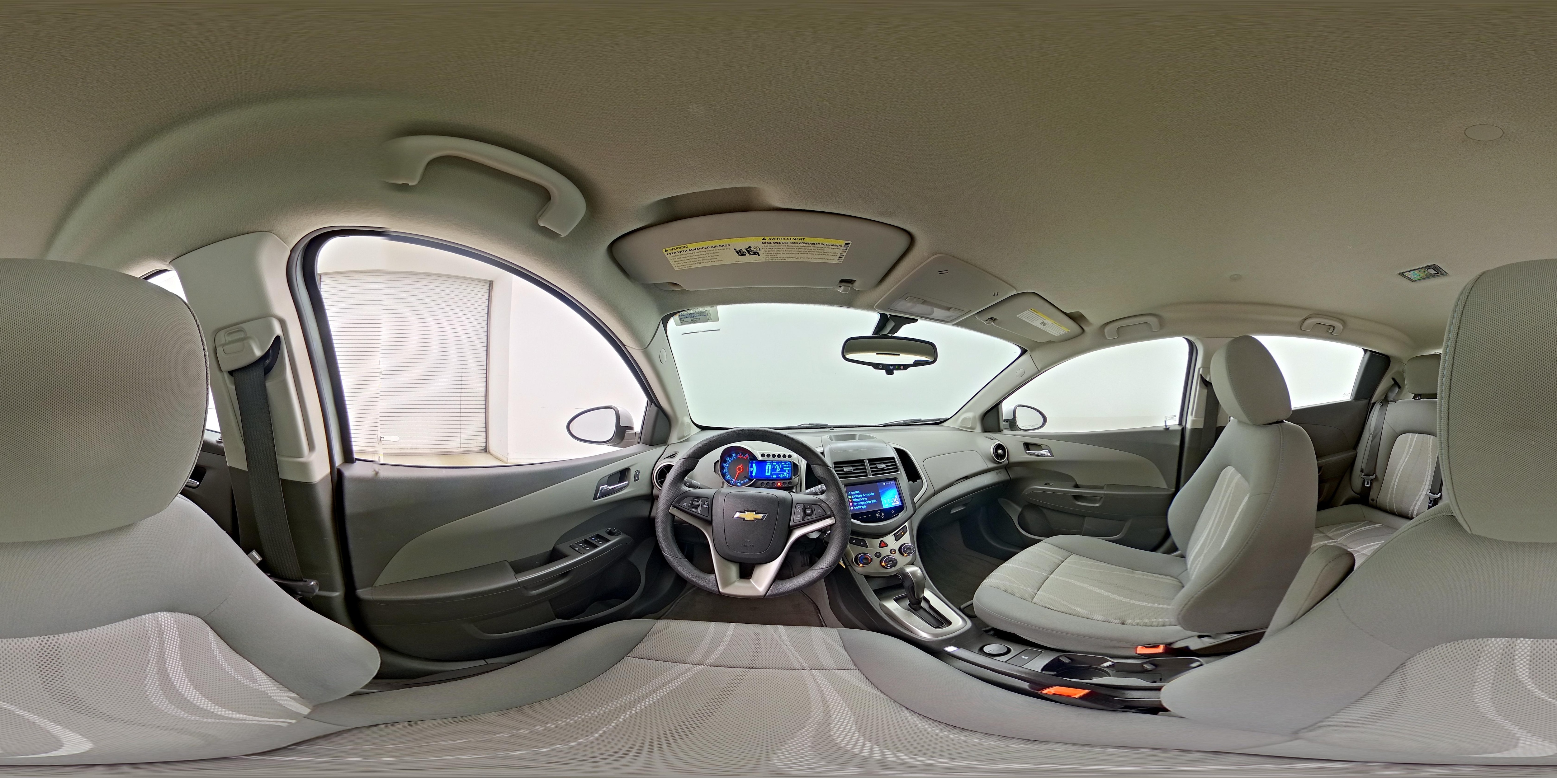 2015 Chevrolet Sonic LT - Photo 26