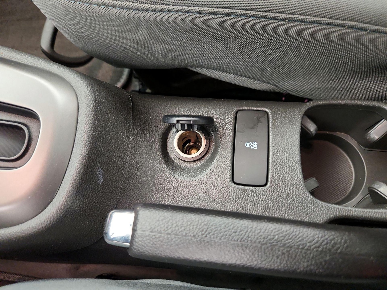 2015 Chevrolet Sonic LT - Photo 19