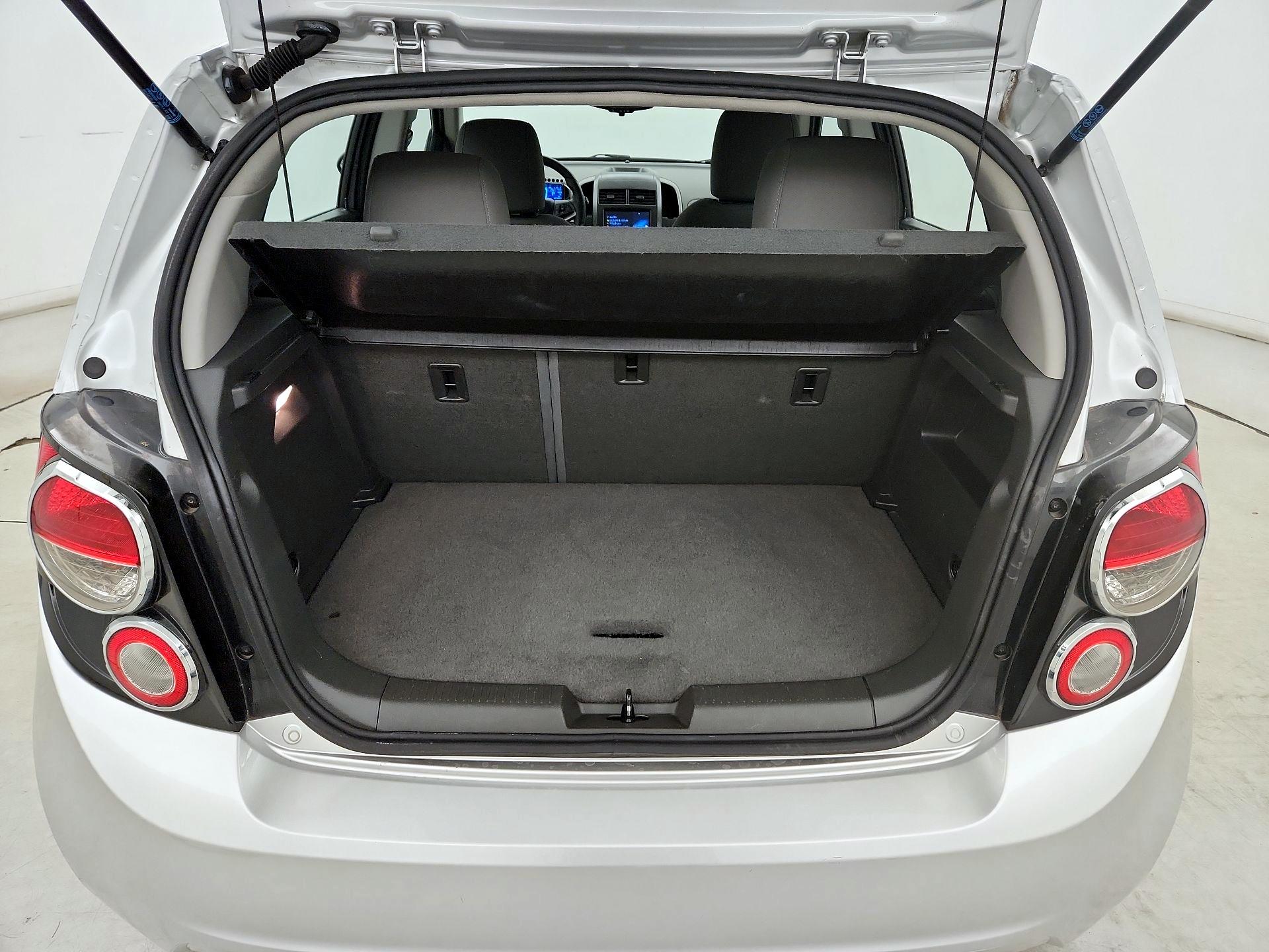 Thumbnail: 2015 Chevrolet Sonic - 20