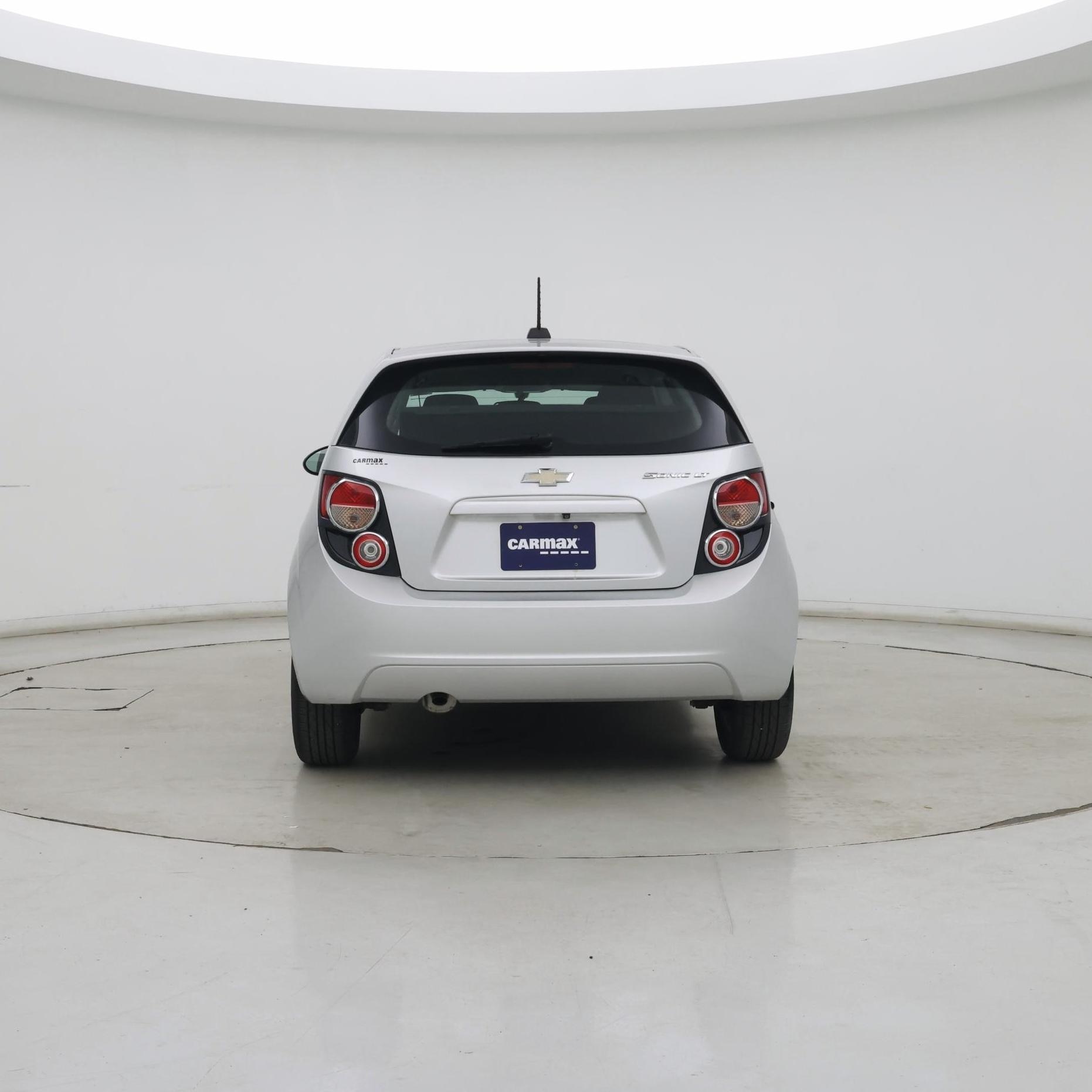 Thumbnail: 2015 Chevrolet Sonic - 6