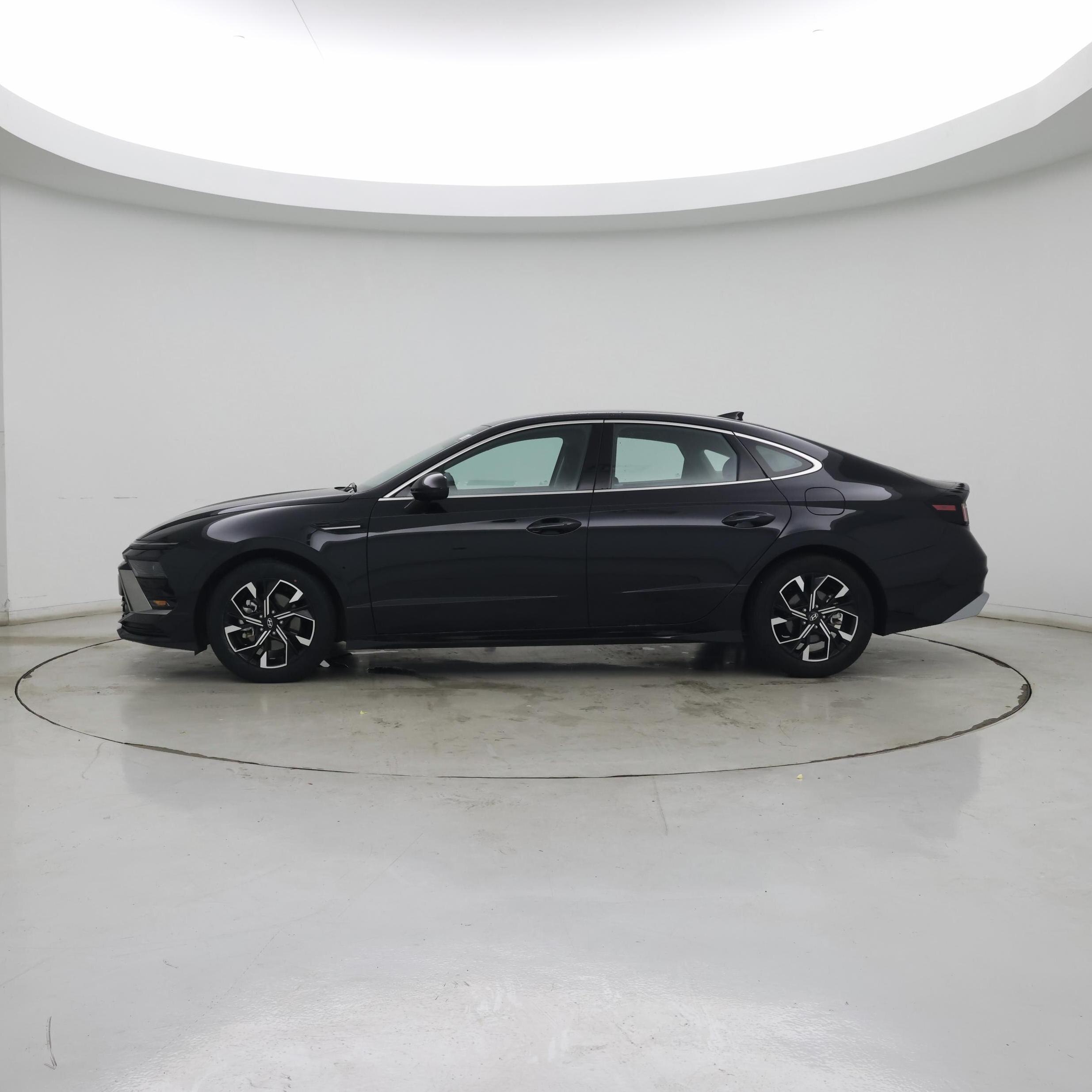 Thumbnail: 2025 Hyundai Sonata - 3