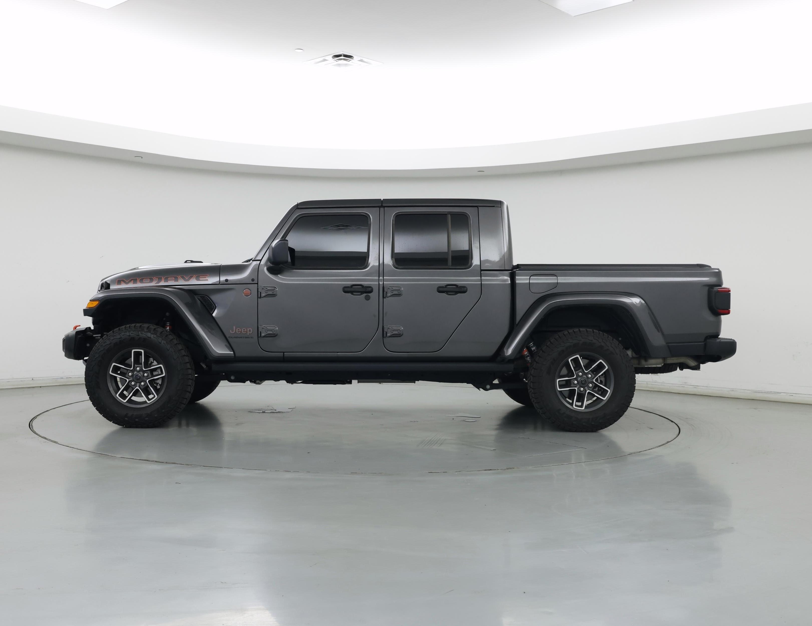 Thumbnail: 2025 Jeep Gladiator - 3