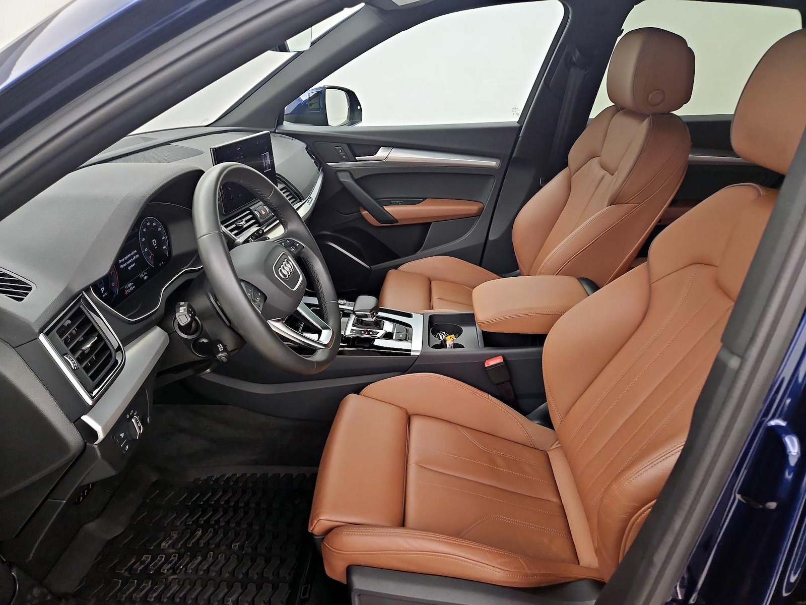 2025 Audi Q5 Premium - Photo 12