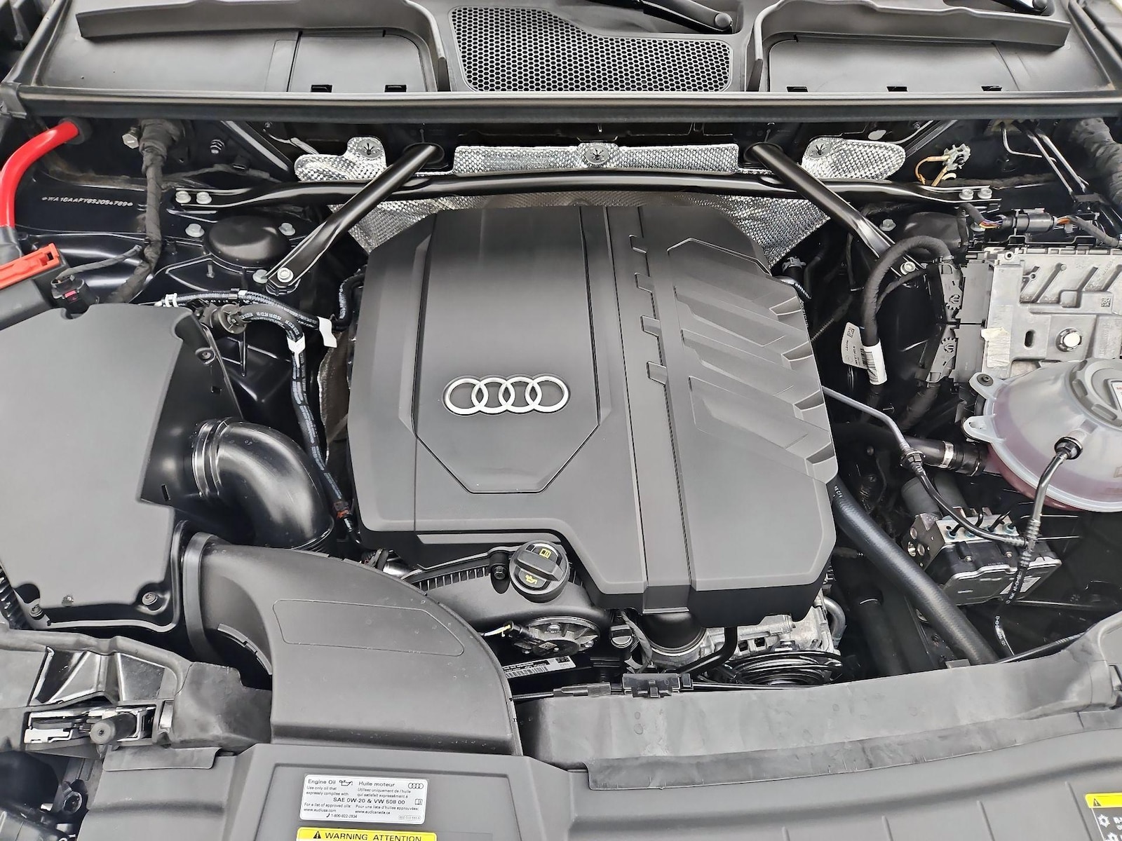 2025 Audi Q5 Premium - Photo 23