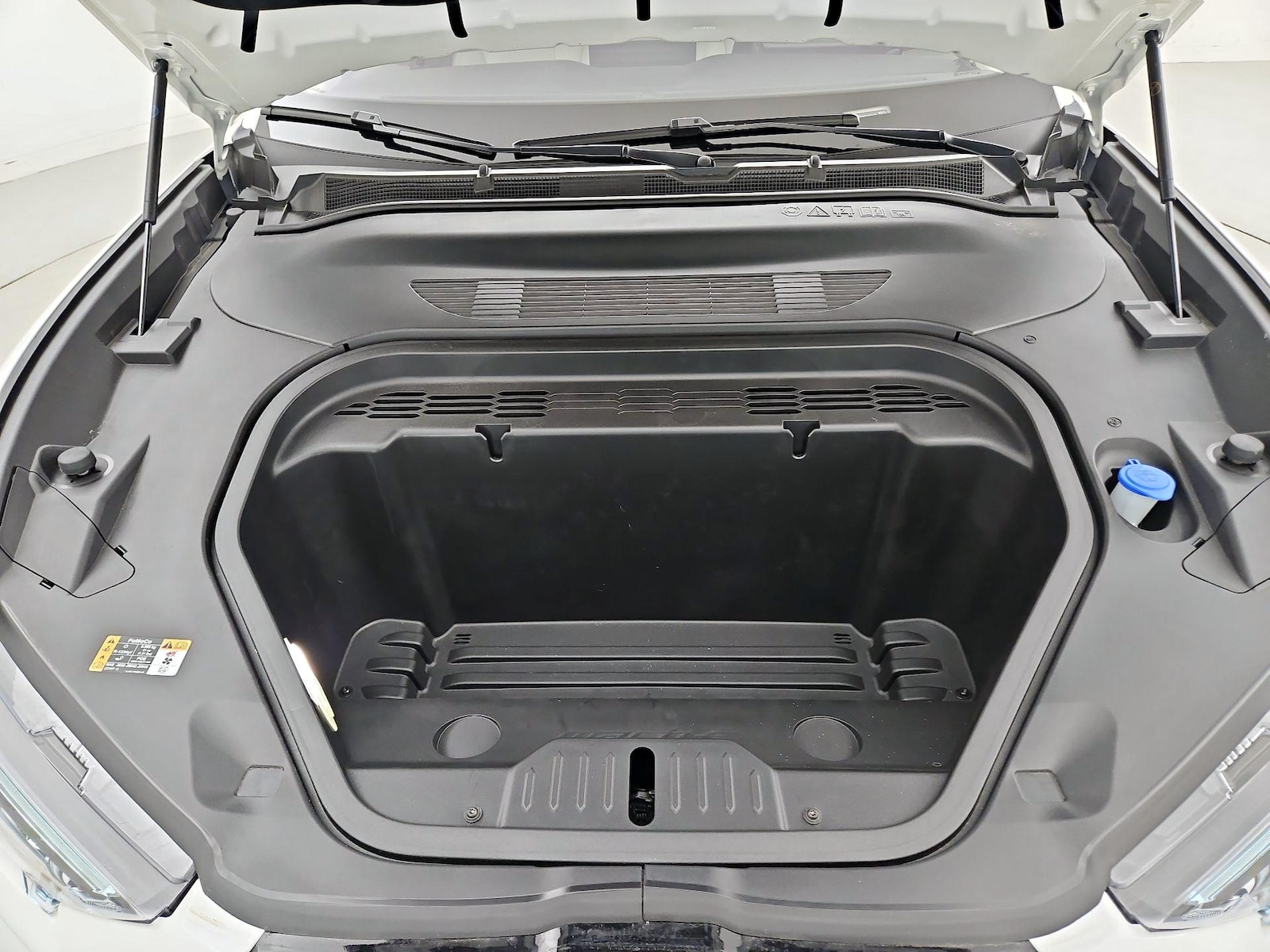 2023 Ford Mustang Mach-E Premium AWD - Photo 24