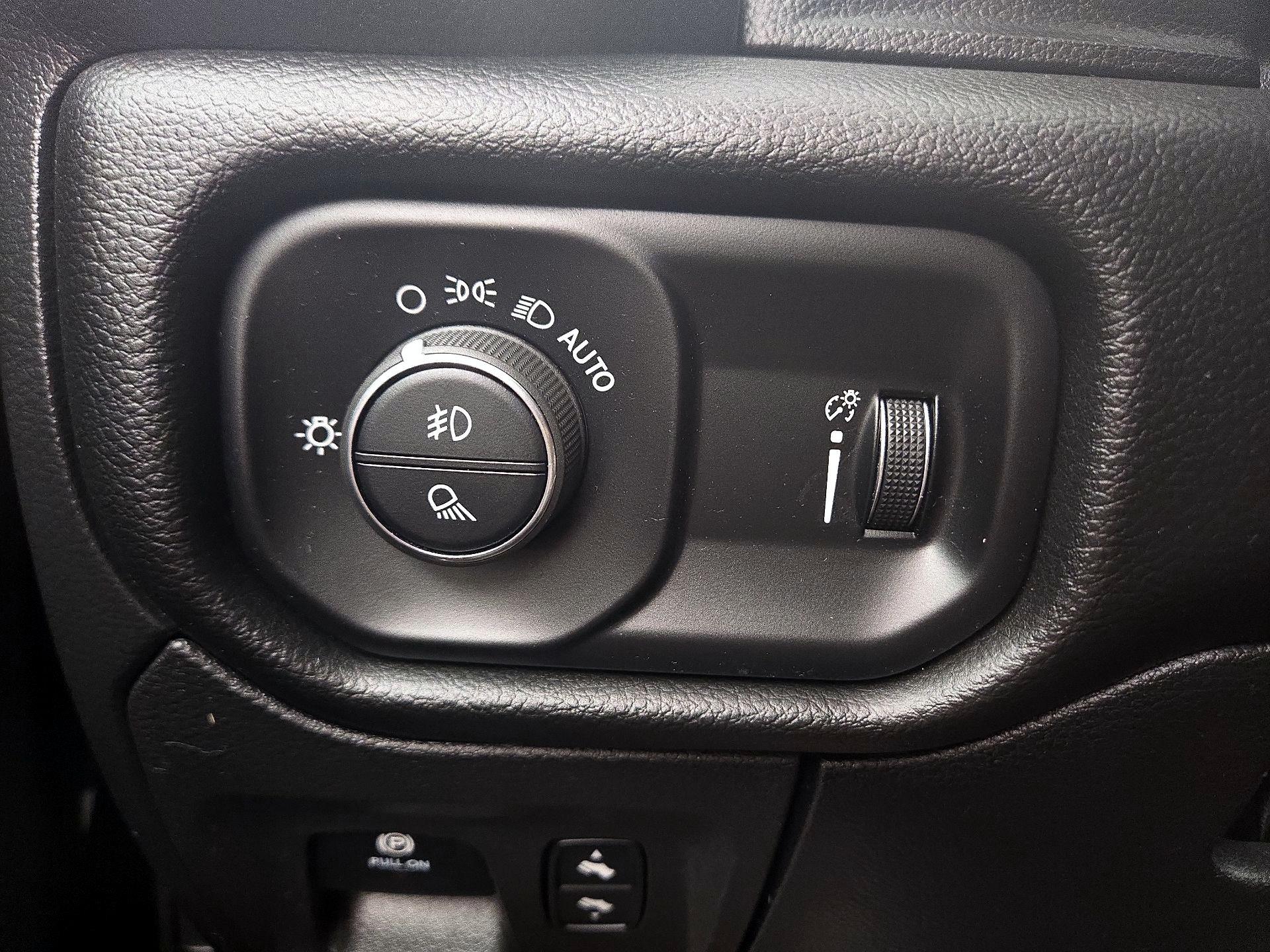 Thumbnail: 2023 RAM 1500 - 13