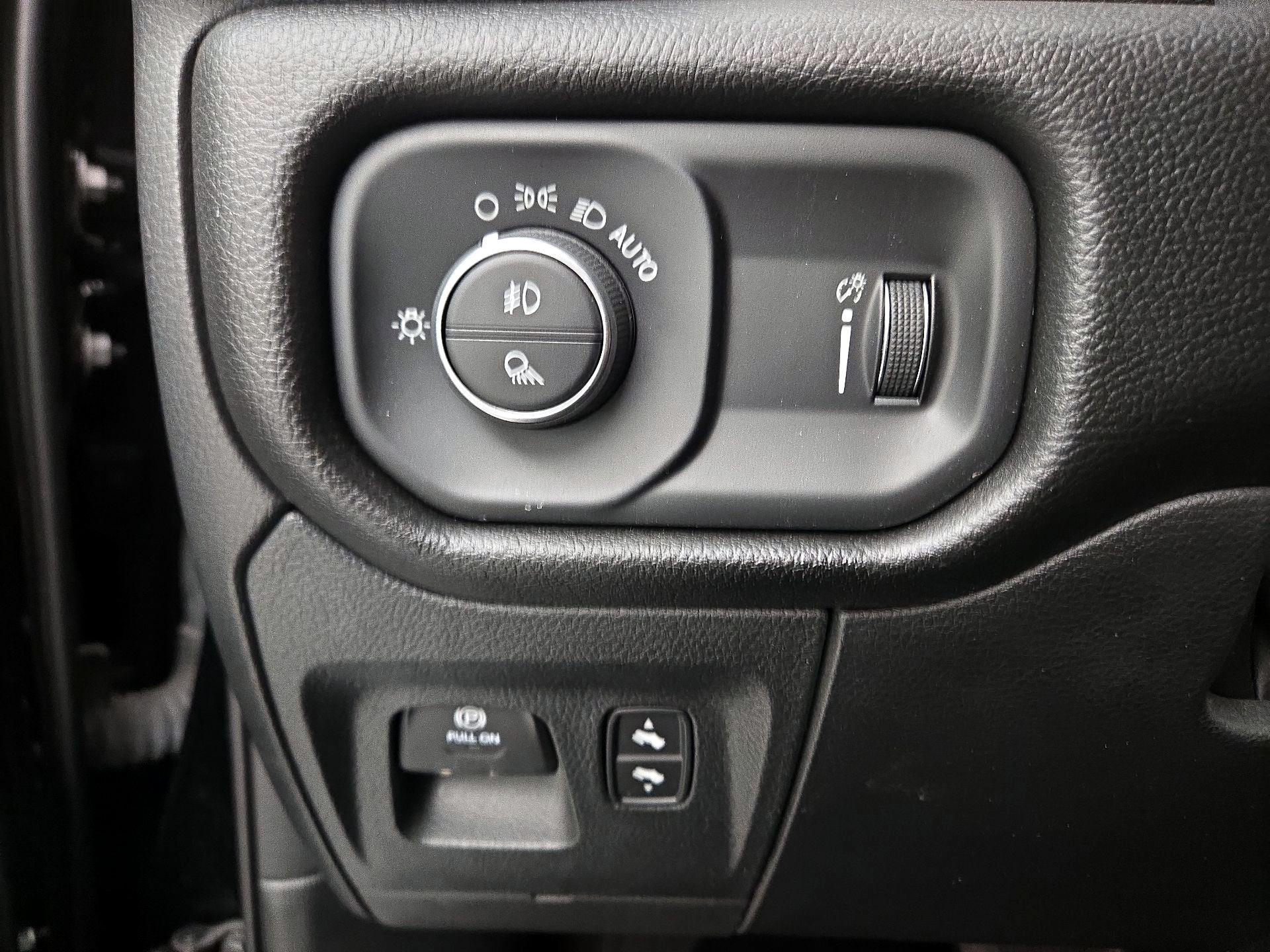 Thumbnail: 2023 RAM 1500 - 13