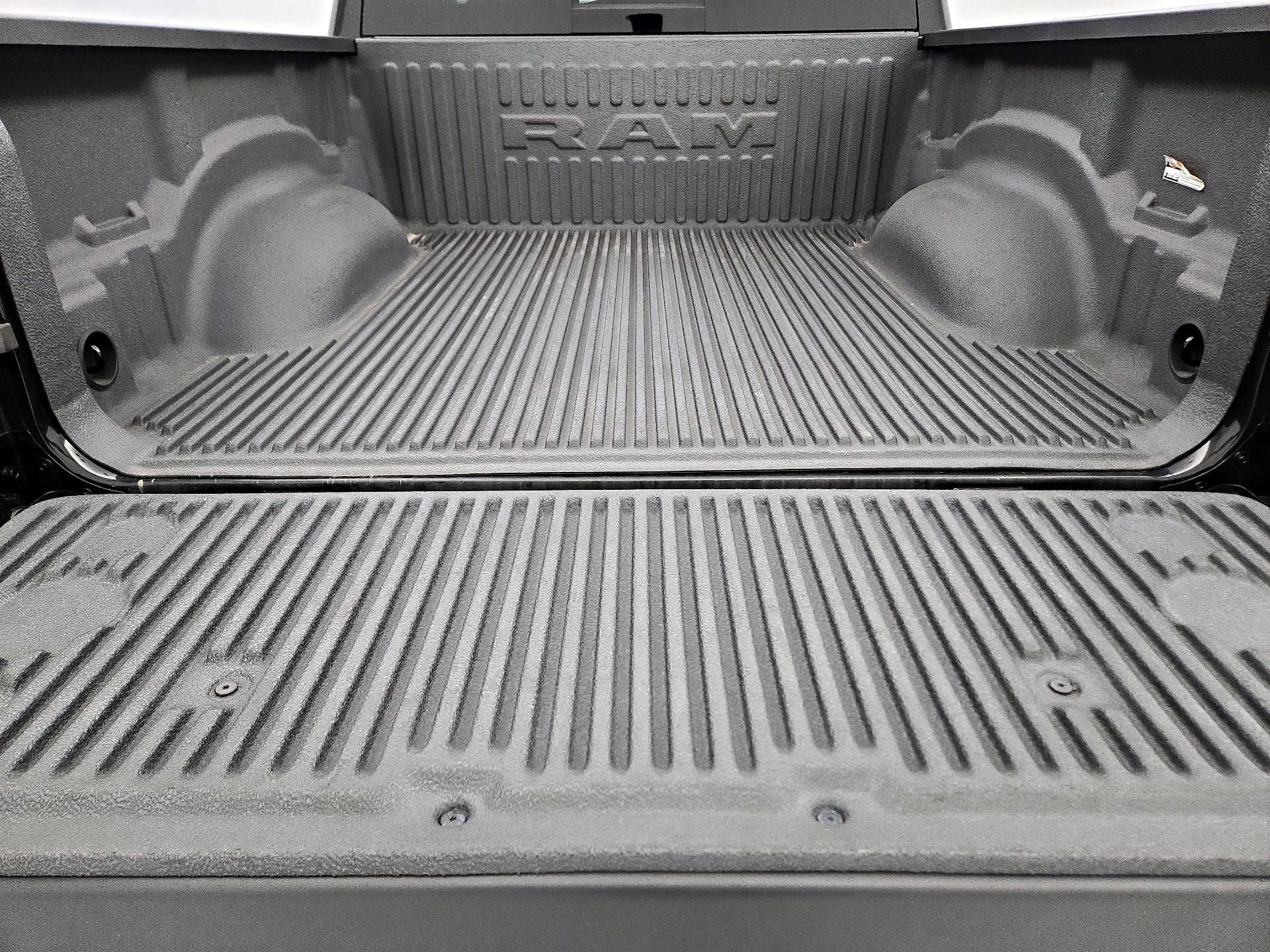 Thumbnail: 2023 RAM 1500 - 20