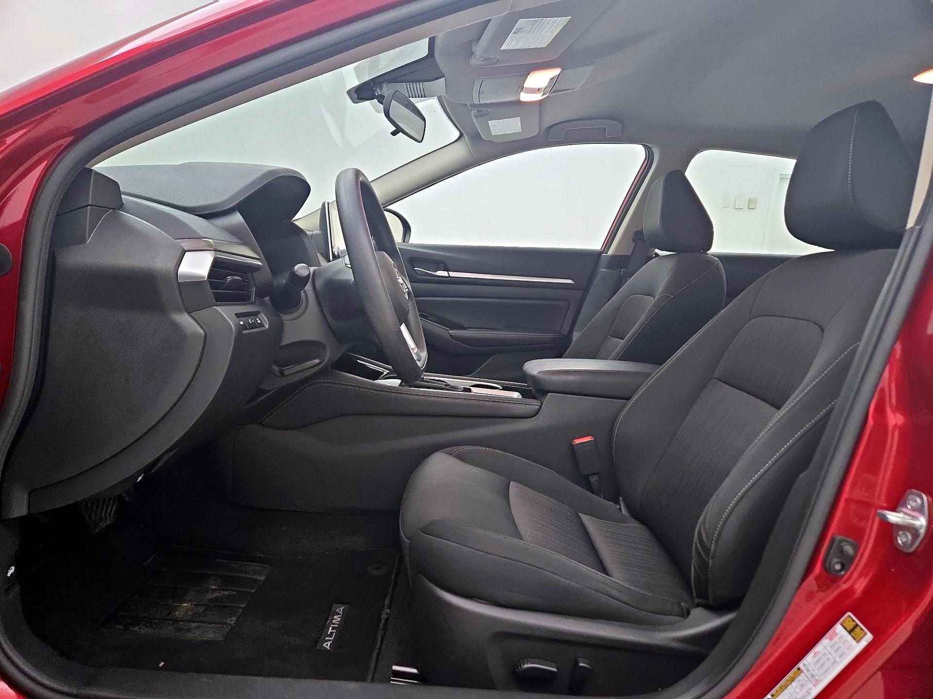 Thumbnail: 2023 Nissan Altima - 11