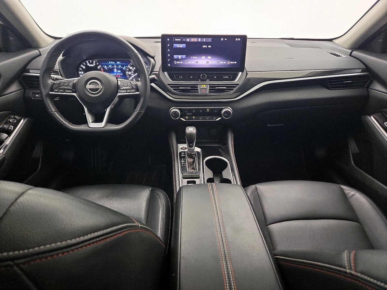 2024 Nissan Altima SR - Photo 10