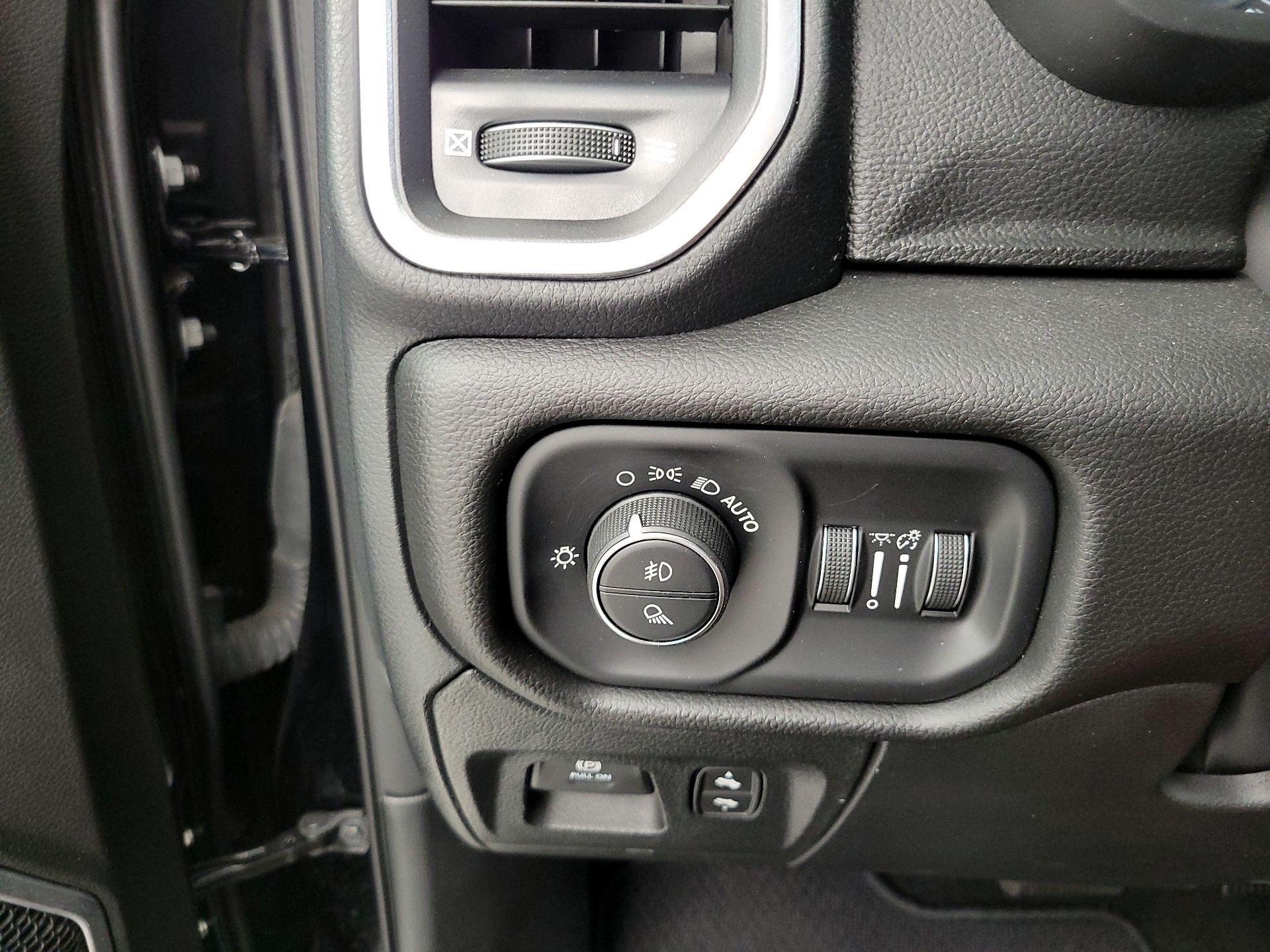 Thumbnail: 2023 RAM 1500 - 13