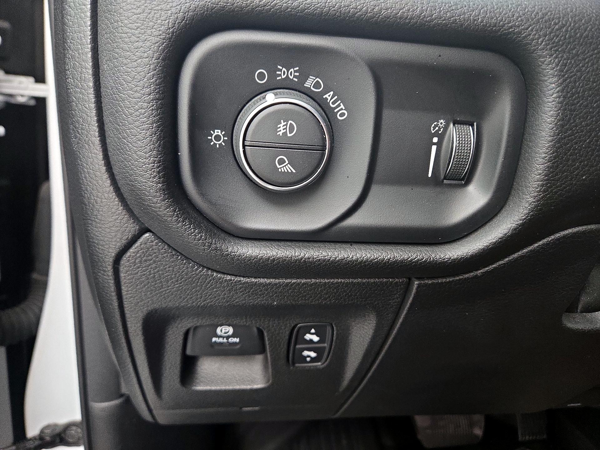 Thumbnail: 2023 RAM 1500 - 13