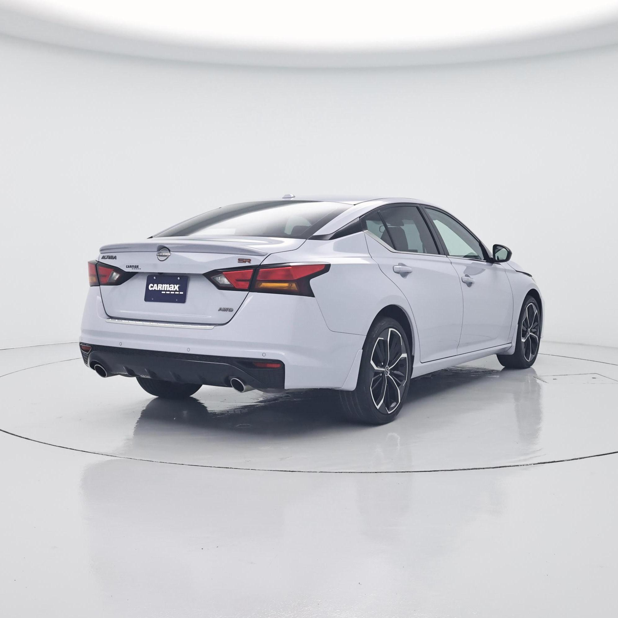 Thumbnail: 2023 Nissan Altima - 8
