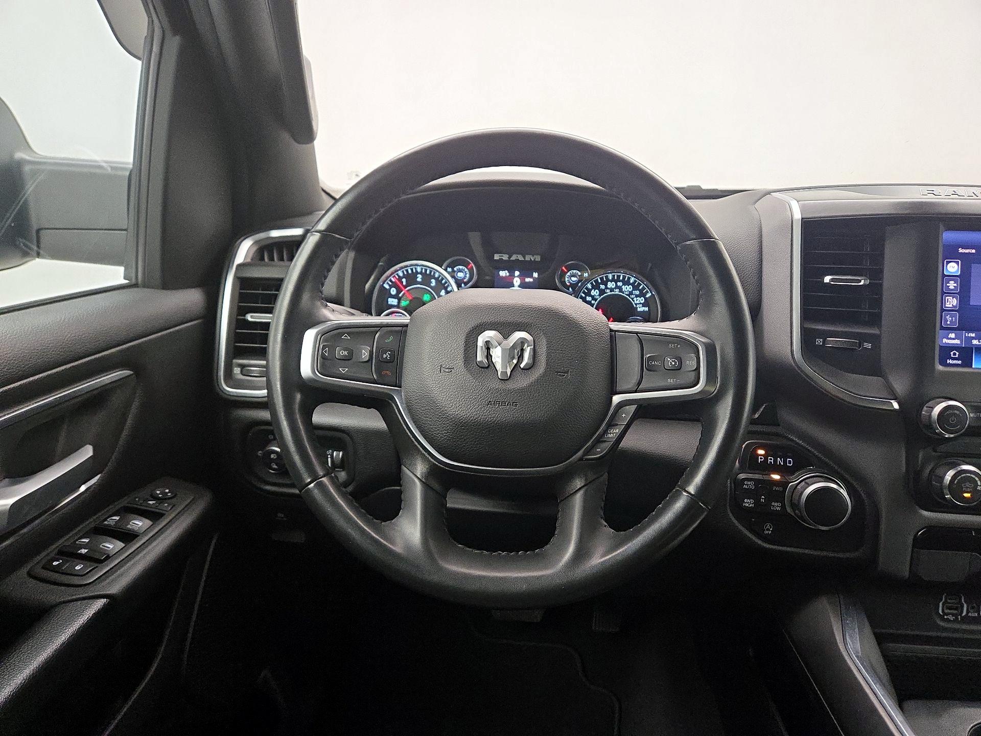 Thumbnail: 2024 RAM 1500 - 10