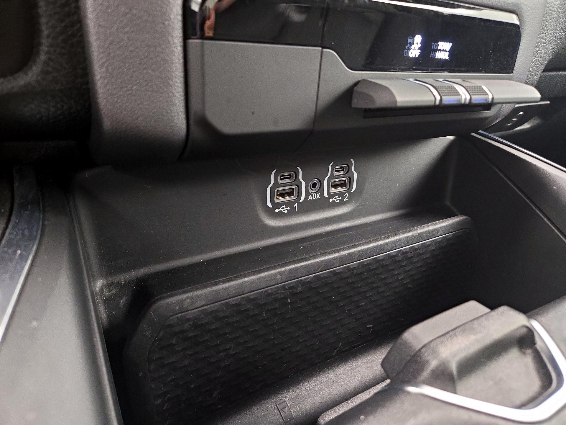 Thumbnail: 2024 RAM 1500 - 18