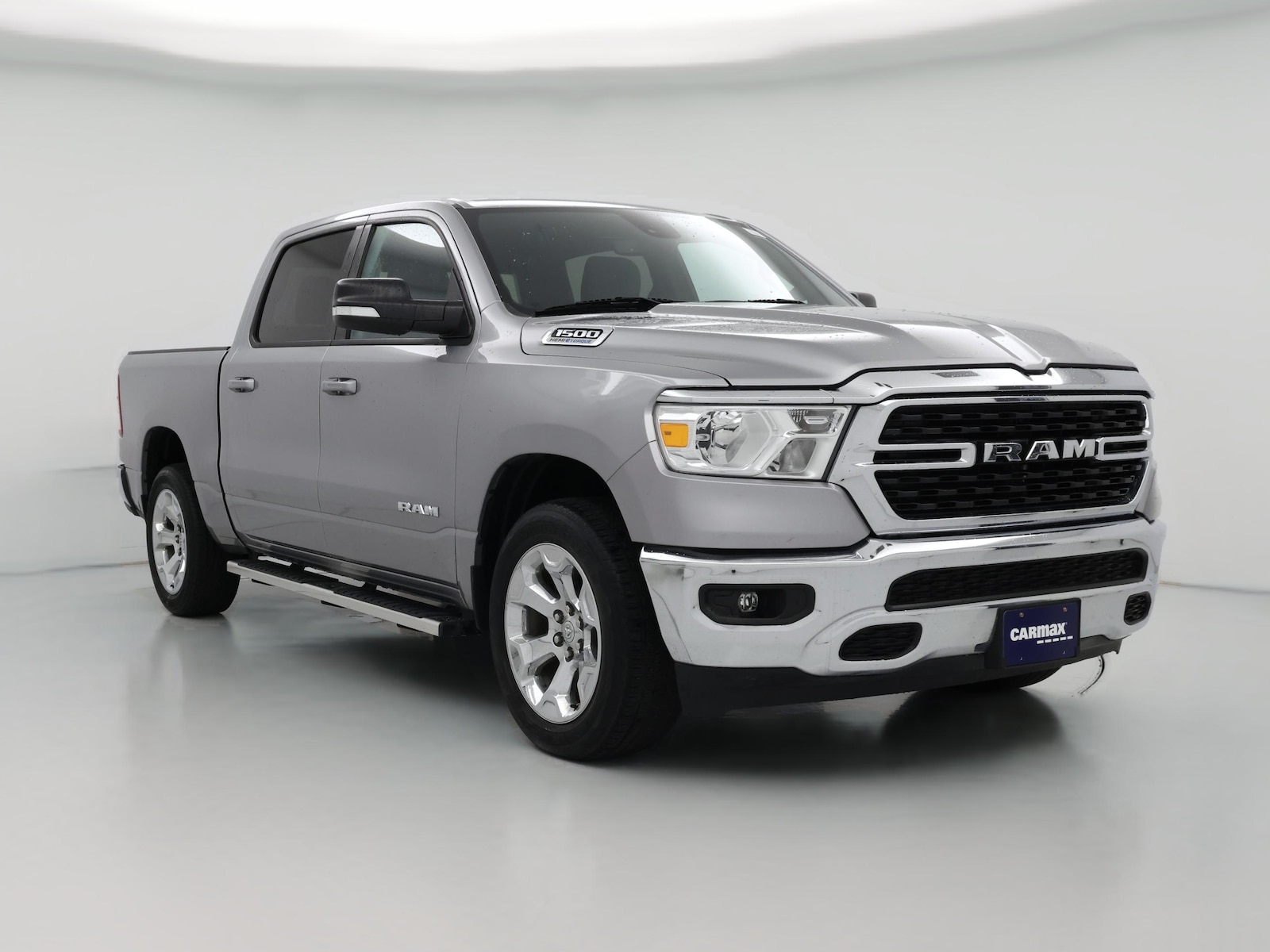 Heated Mirrors & Tow Hitch