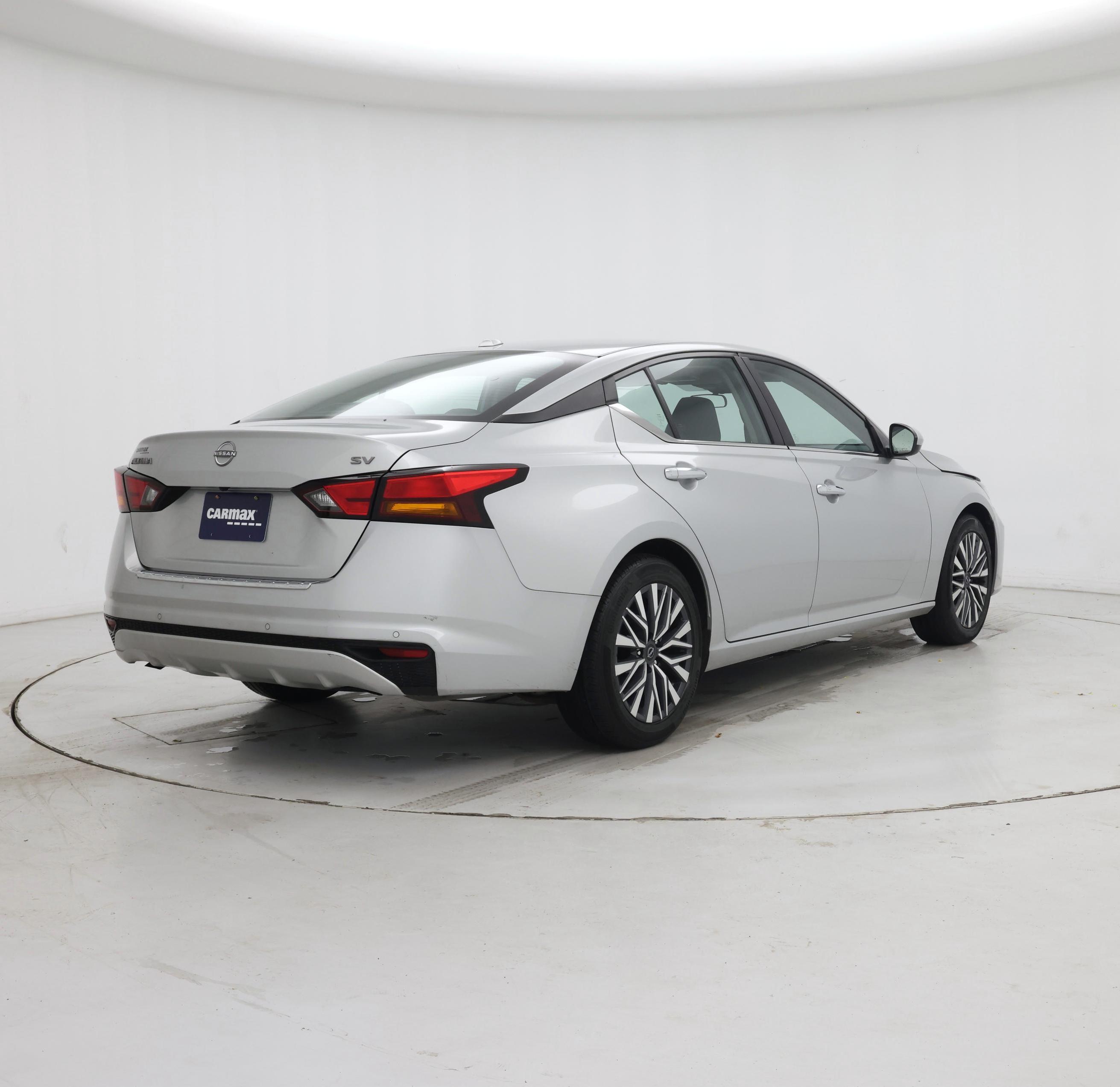 Thumbnail: 2023 Nissan Altima - 8