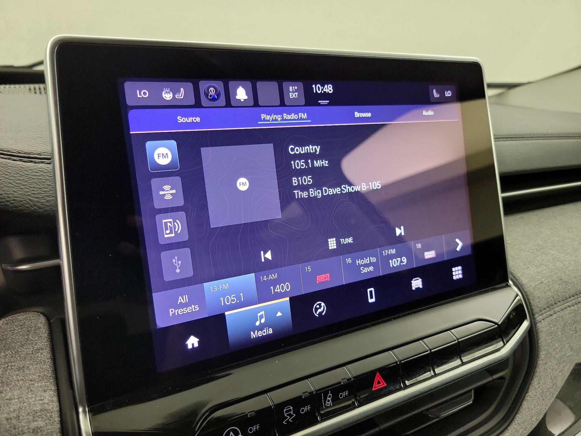 Thumbnail: 2022 Jeep Compass - 15
