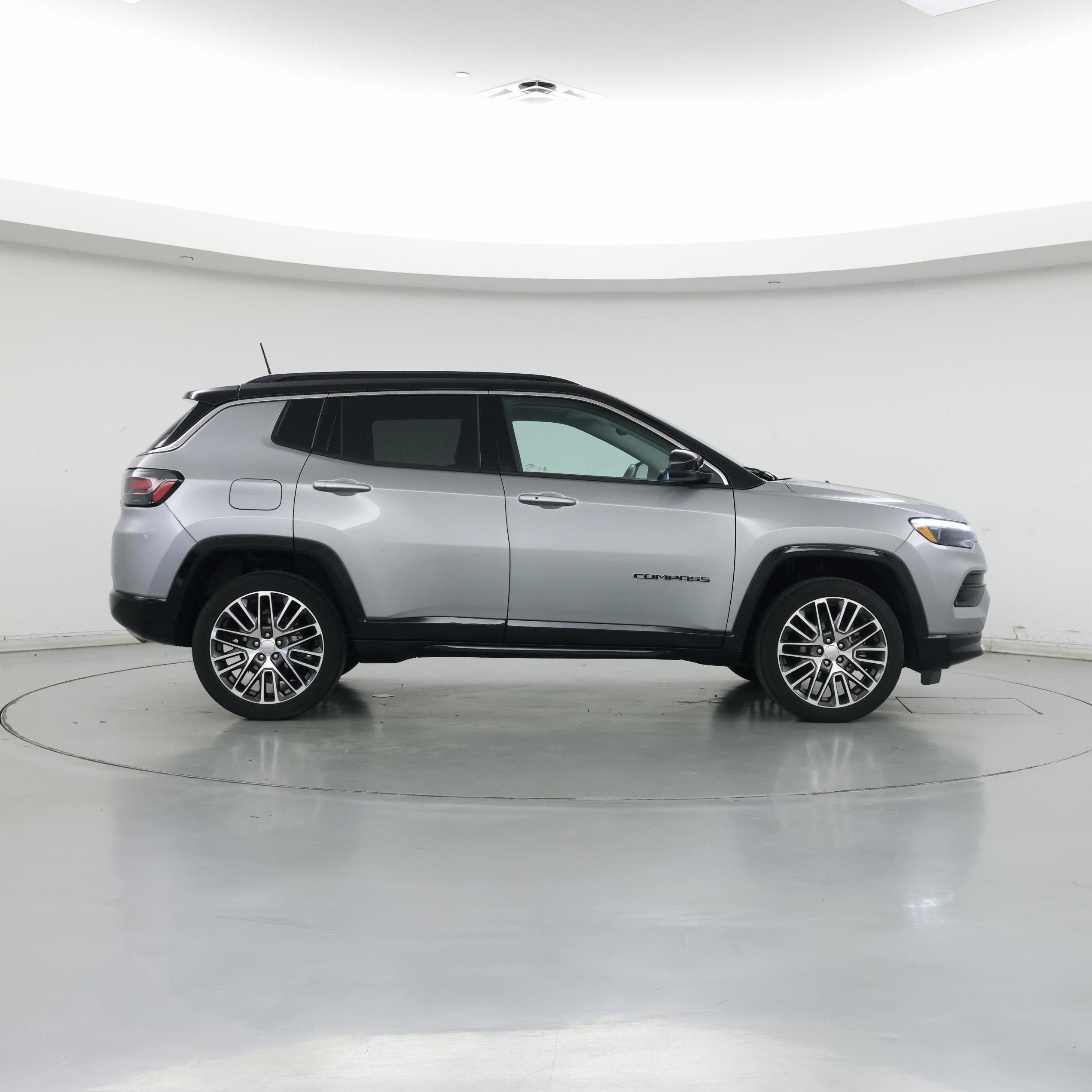 Thumbnail: 2022 Jeep Compass - 7