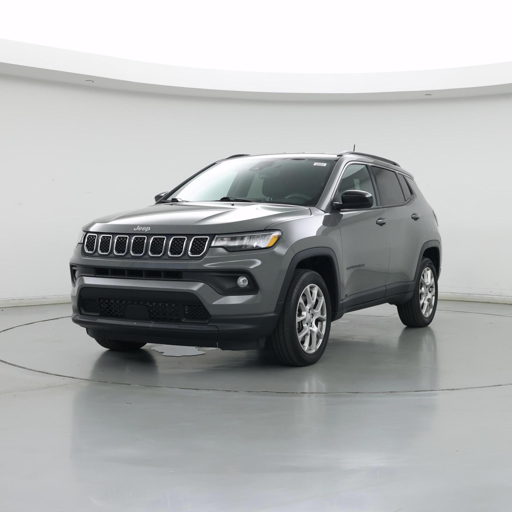 Thumbnail: 2023 Jeep Compass - 4