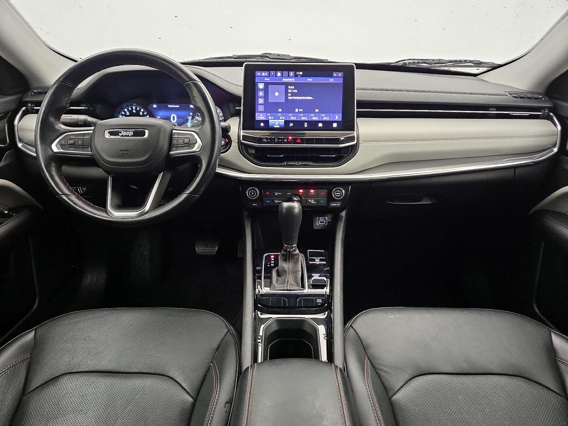 Thumbnail: 2022 Jeep Compass - 9