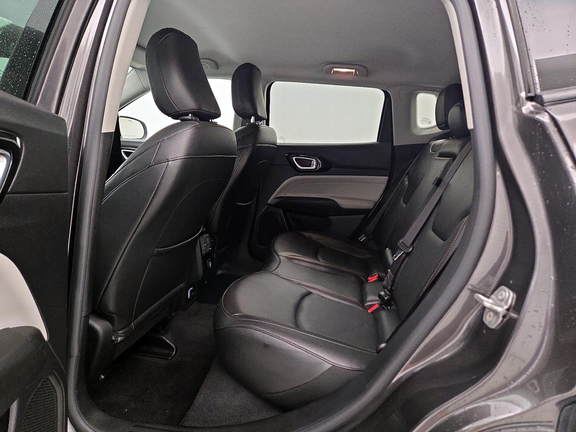 Thumbnail: 2022 Jeep Compass - 19