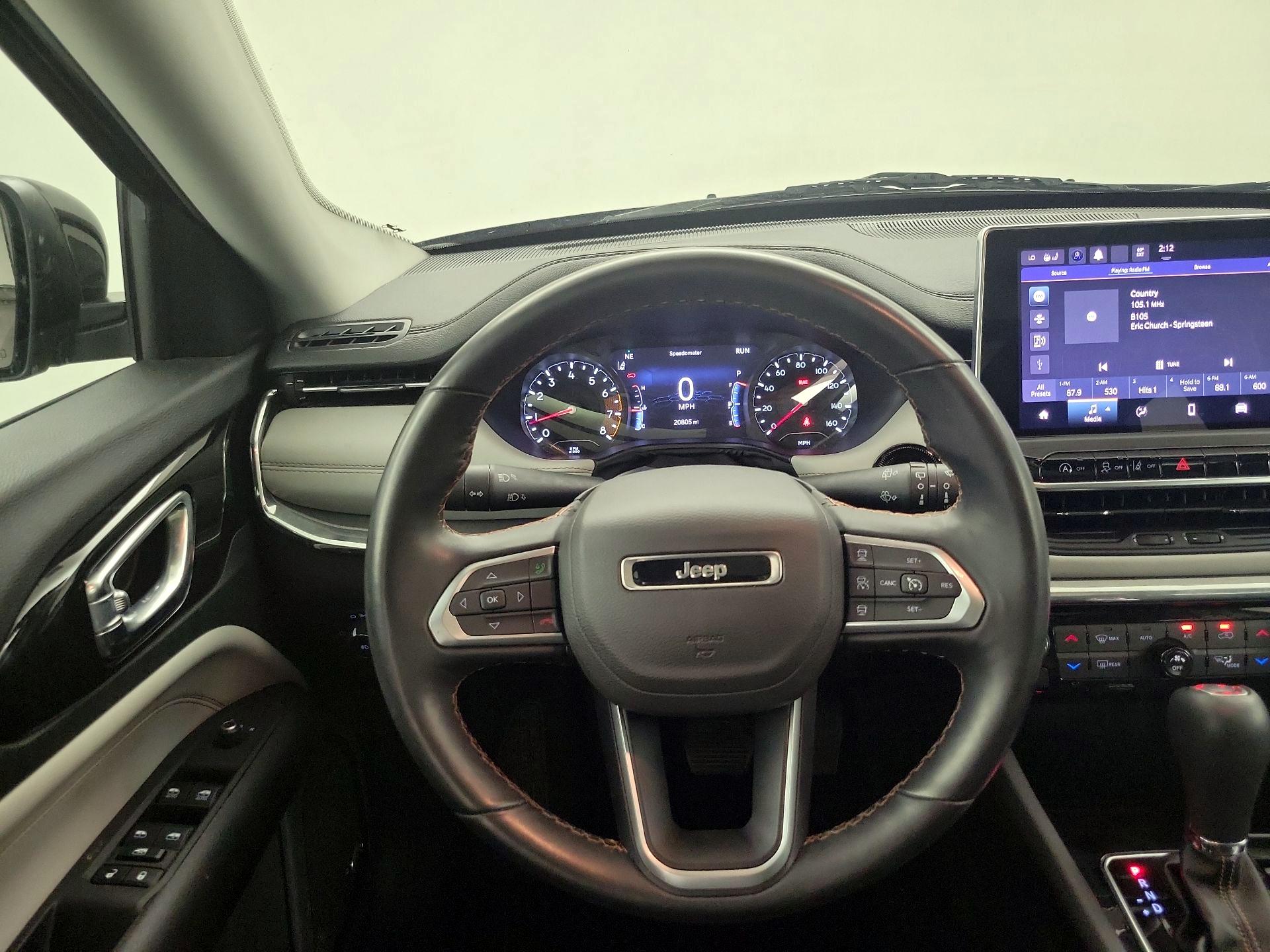 Thumbnail: 2022 Jeep Compass - 10