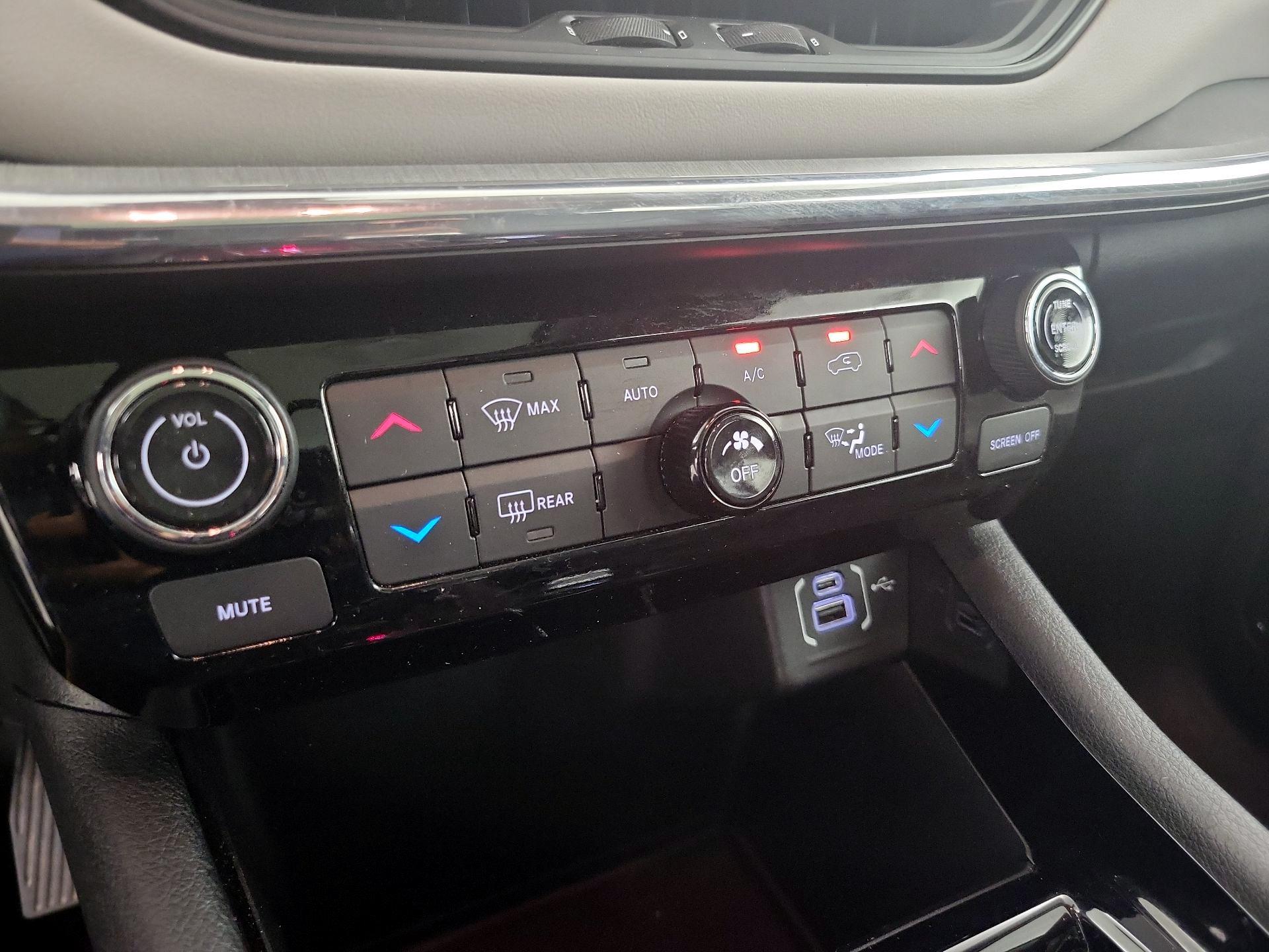Thumbnail: 2022 Jeep Compass - 16