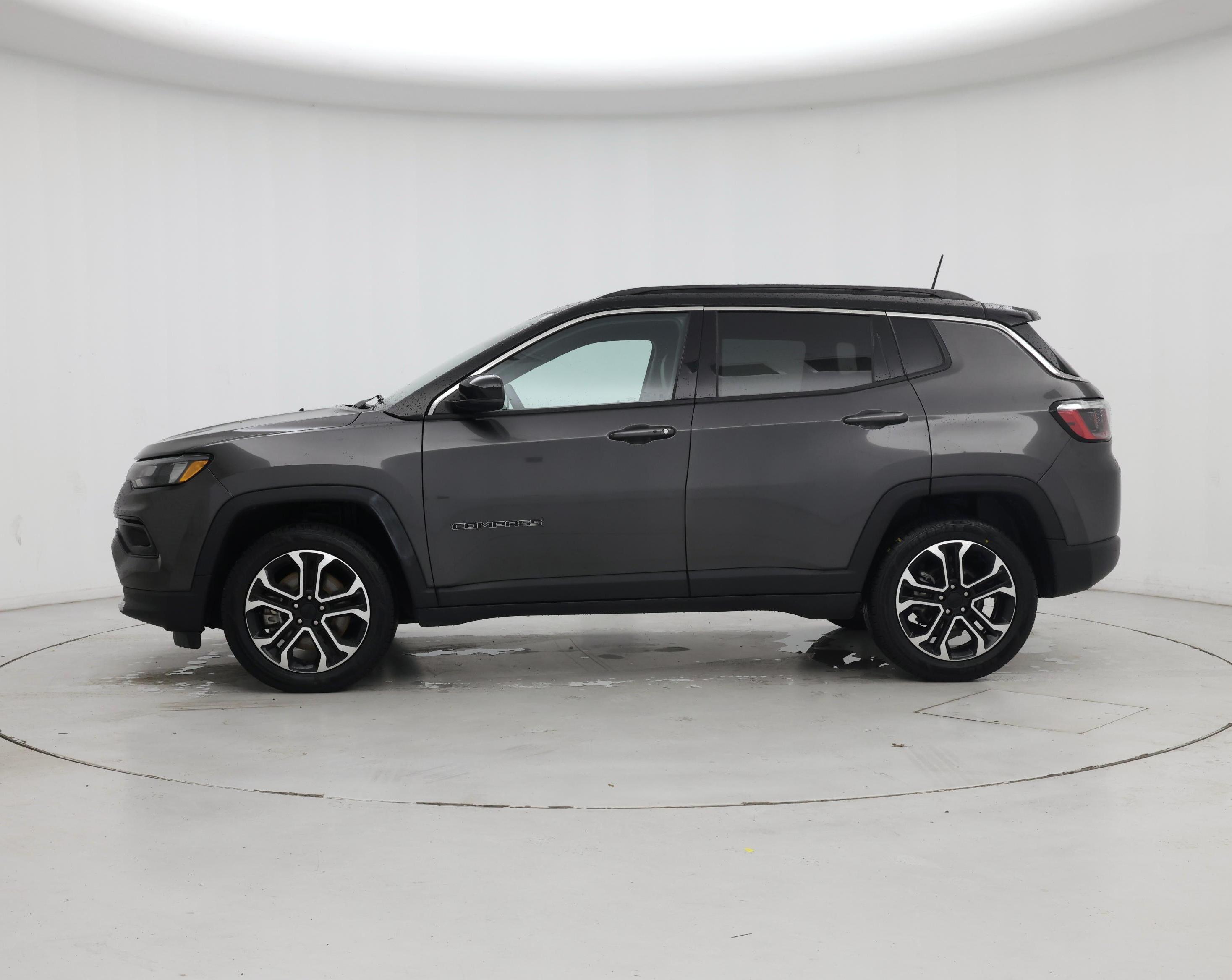Thumbnail: 2023 Jeep Compass - 3