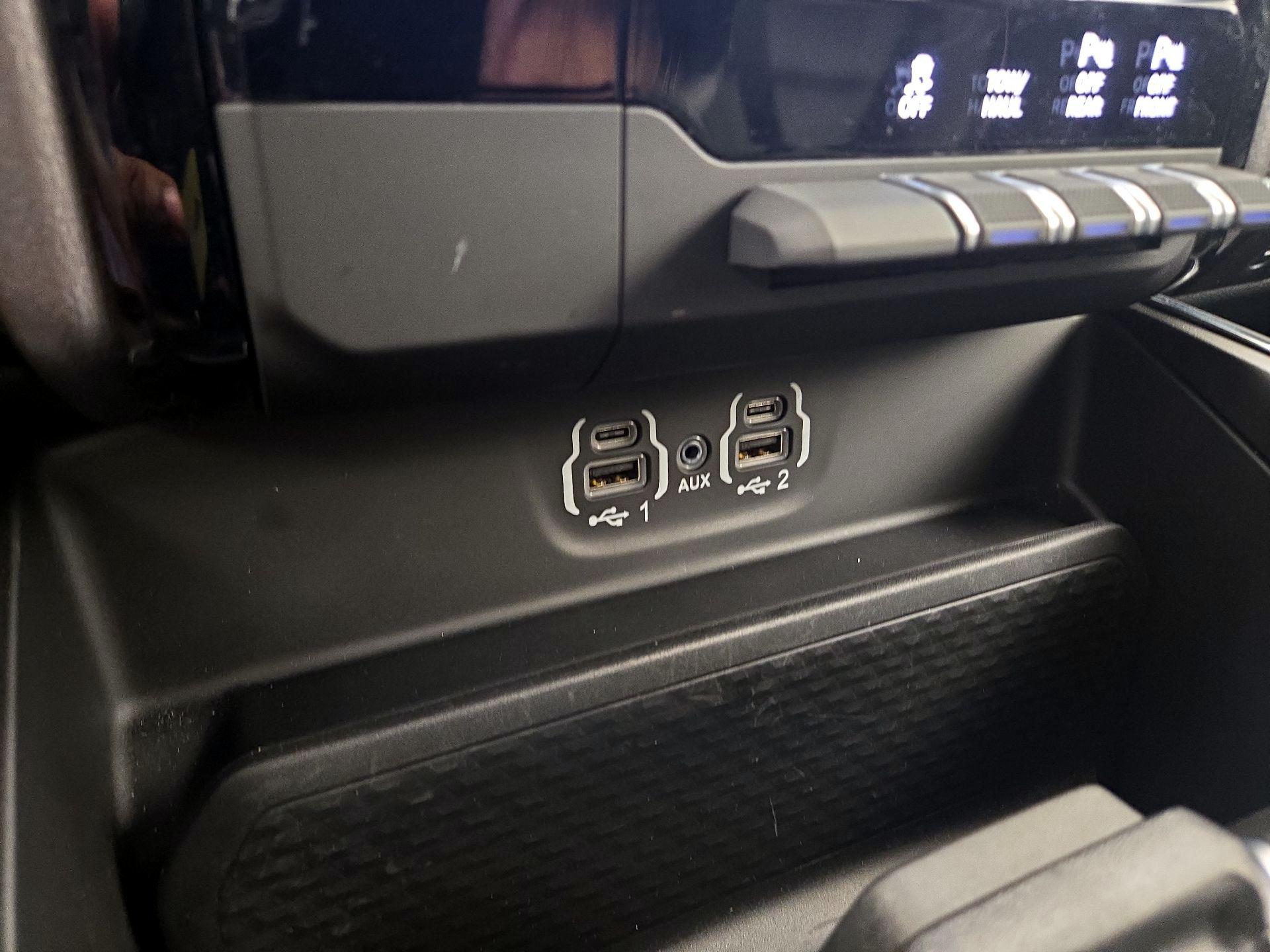 Thumbnail: 2023 RAM 1500 - 19