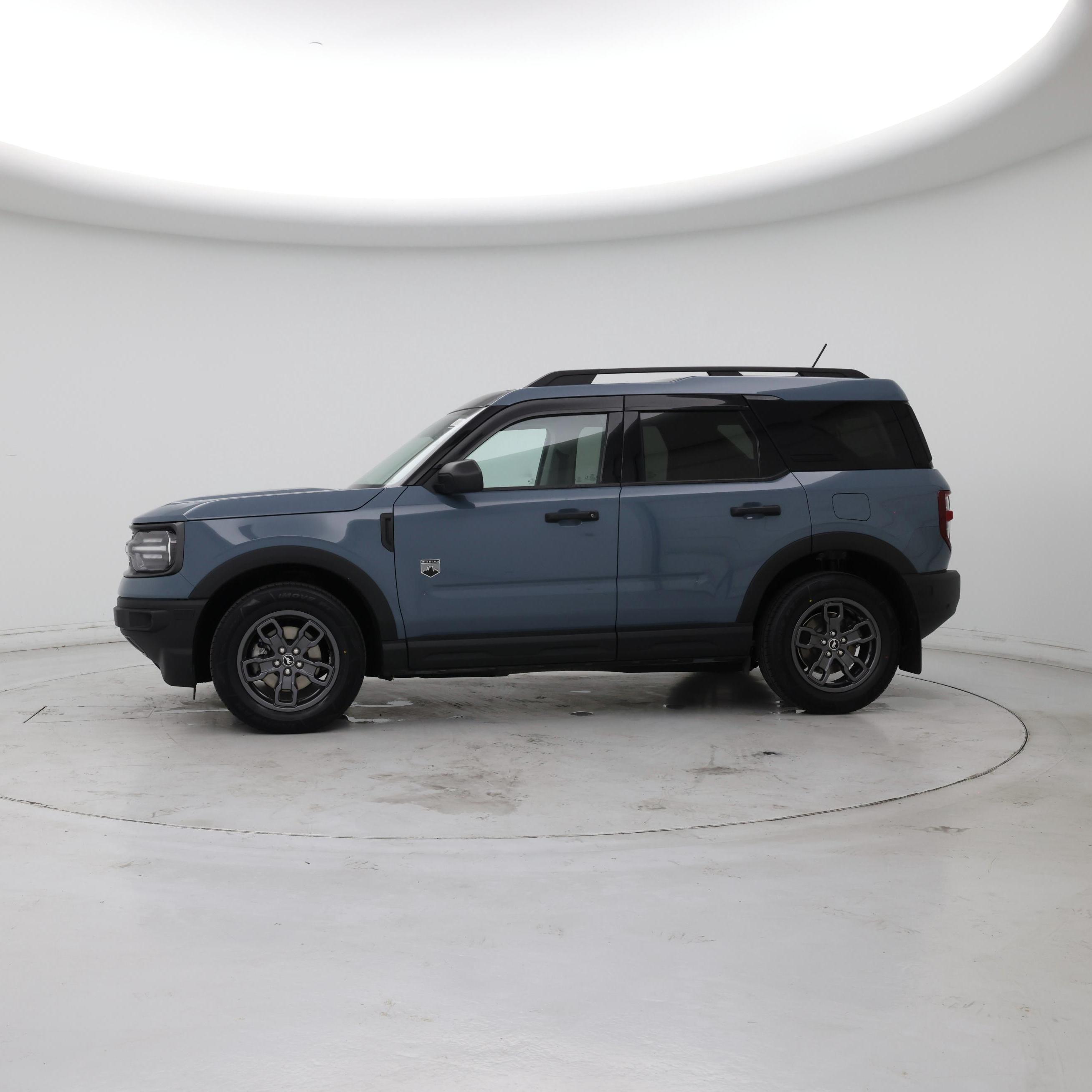 Thumbnail: 2023 Ford Bronco Sport - 3