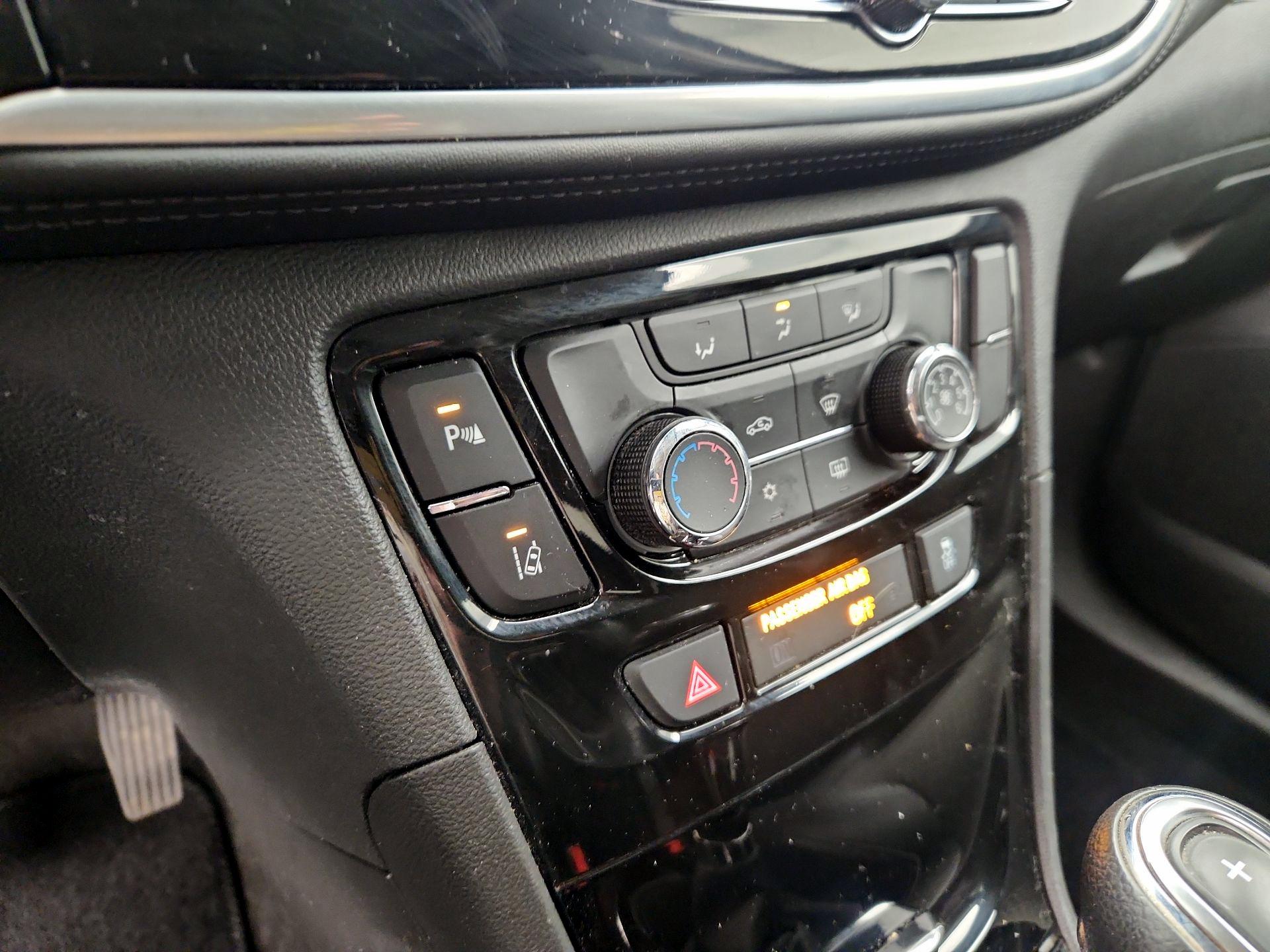 Thumbnail: 2021 Buick Encore - 16