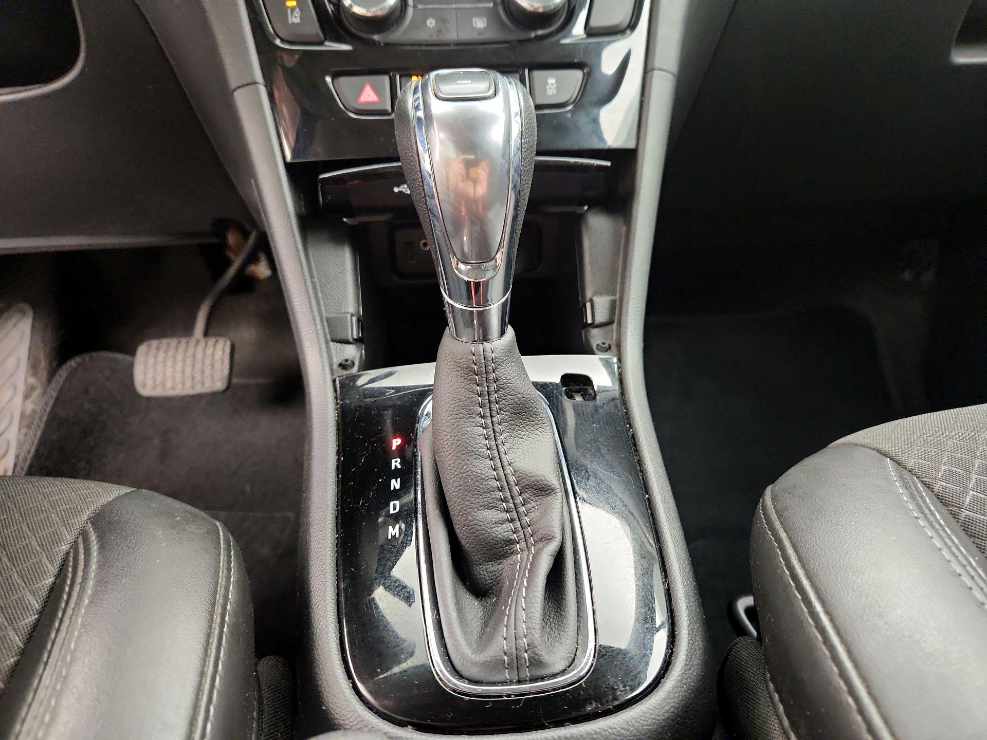 Thumbnail: 2021 Buick Encore - 17