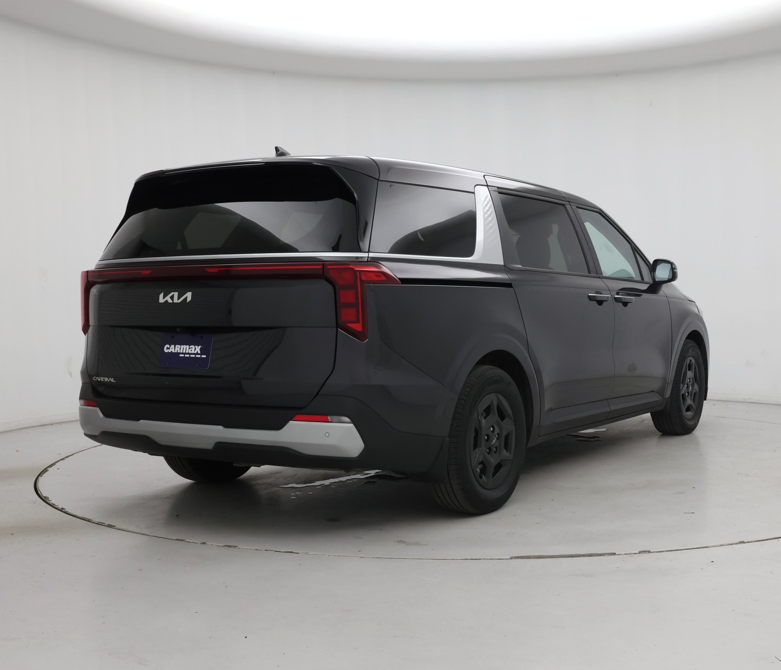 Thumbnail: 2025 Kia Carnival - 8