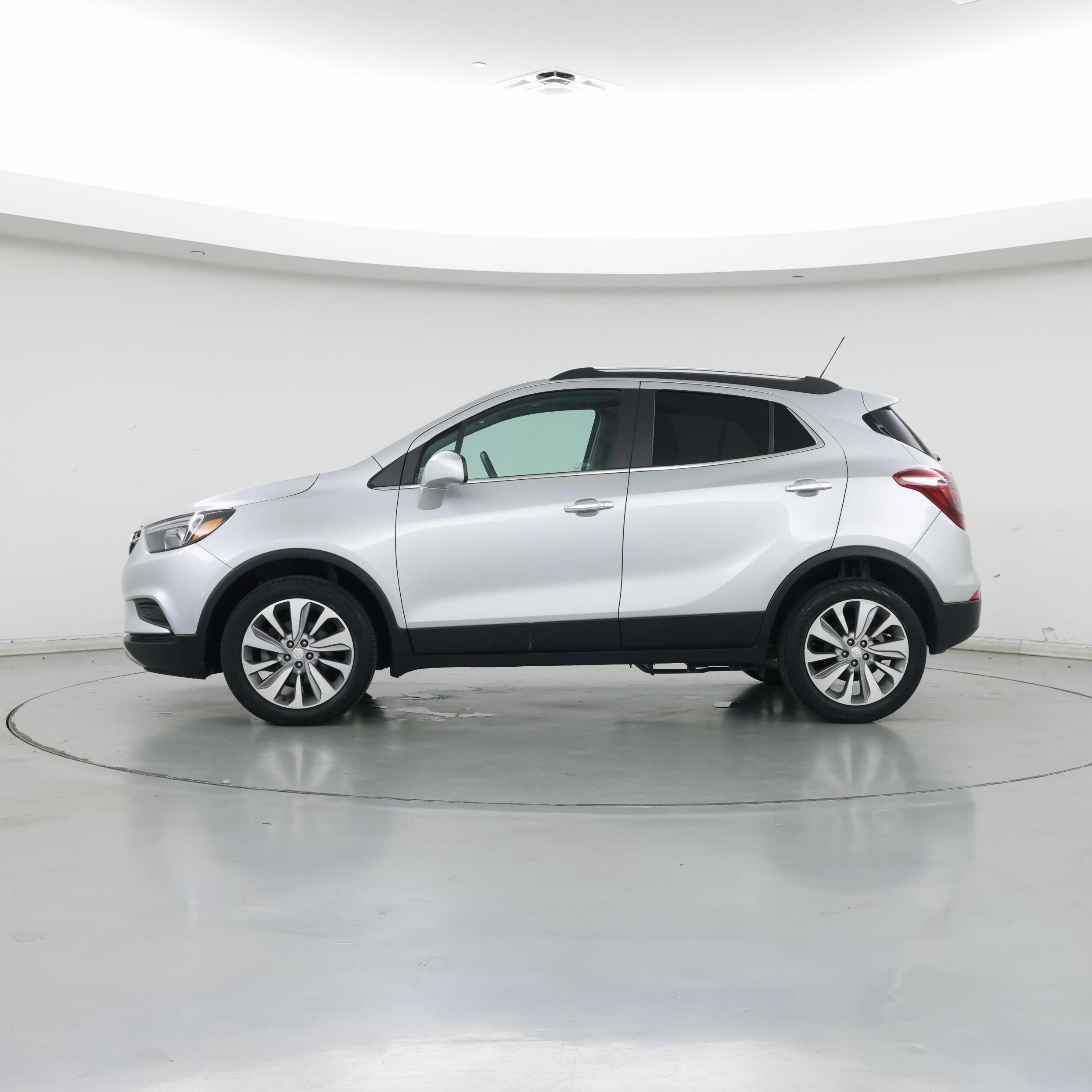 Thumbnail: 2020 Buick Encore - 3