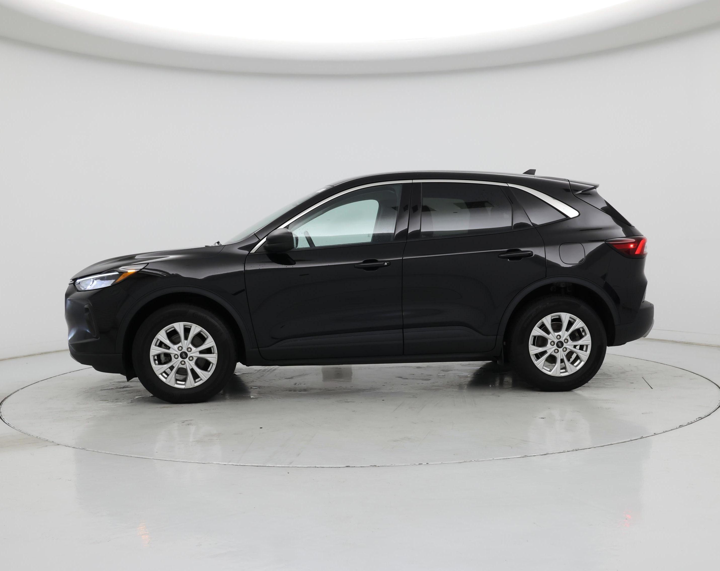 Thumbnail: 2024 Ford Escape - 3