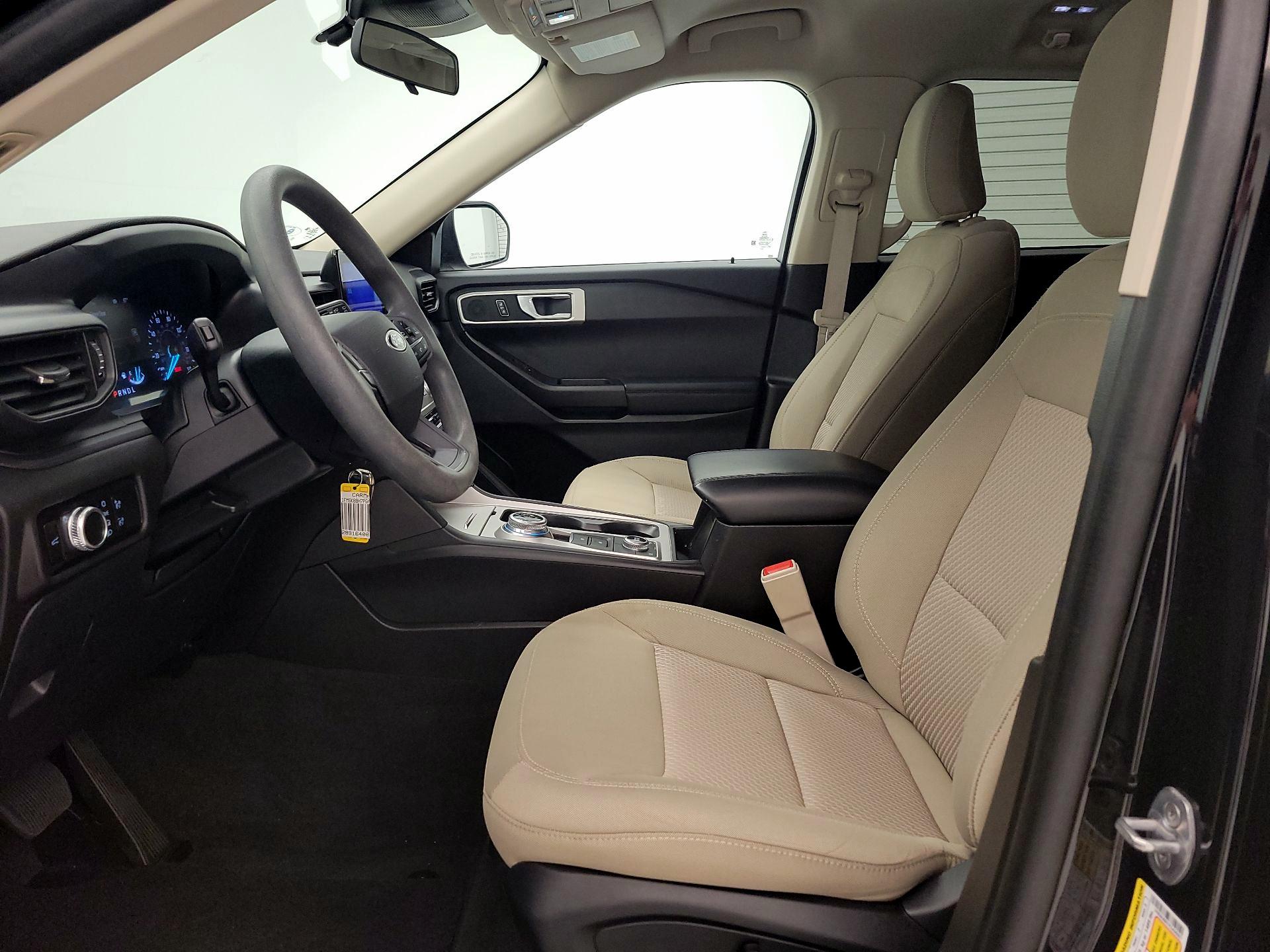 Thumbnail: 2023 Ford Explorer - 11