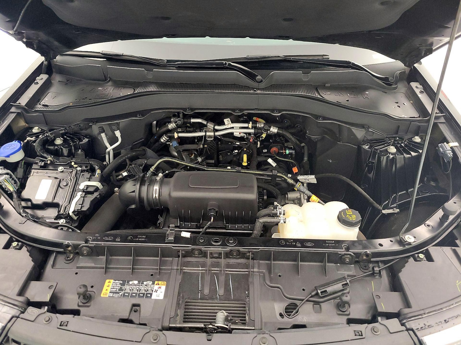2023 Ford Explorer Base - Photo 24