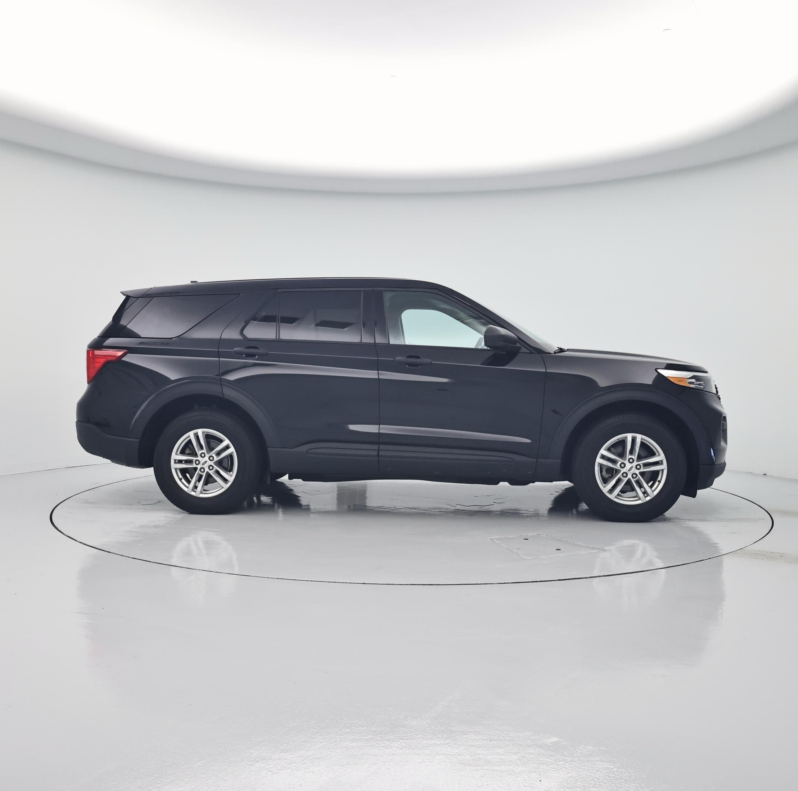 Thumbnail: 2023 Ford Explorer - 7